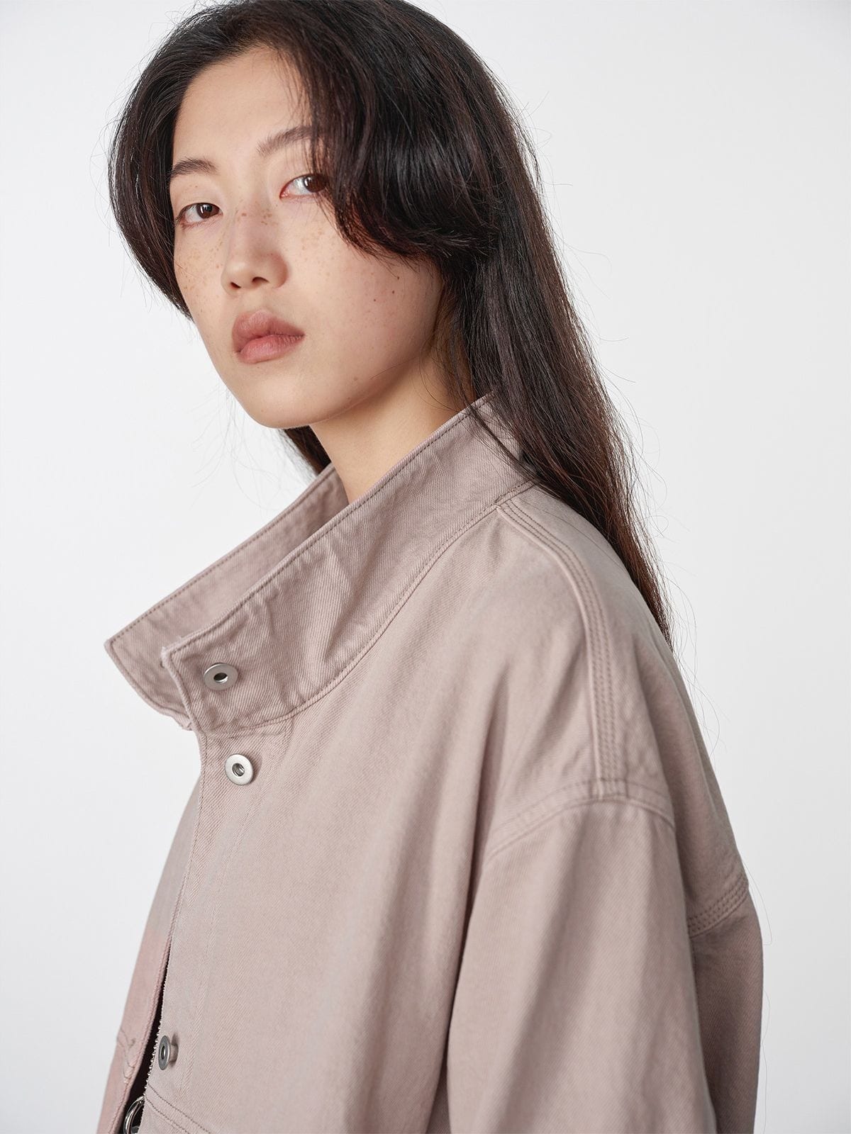 Random Piece Cotton Convertible Workwear Jacket in Beige - On Female Model