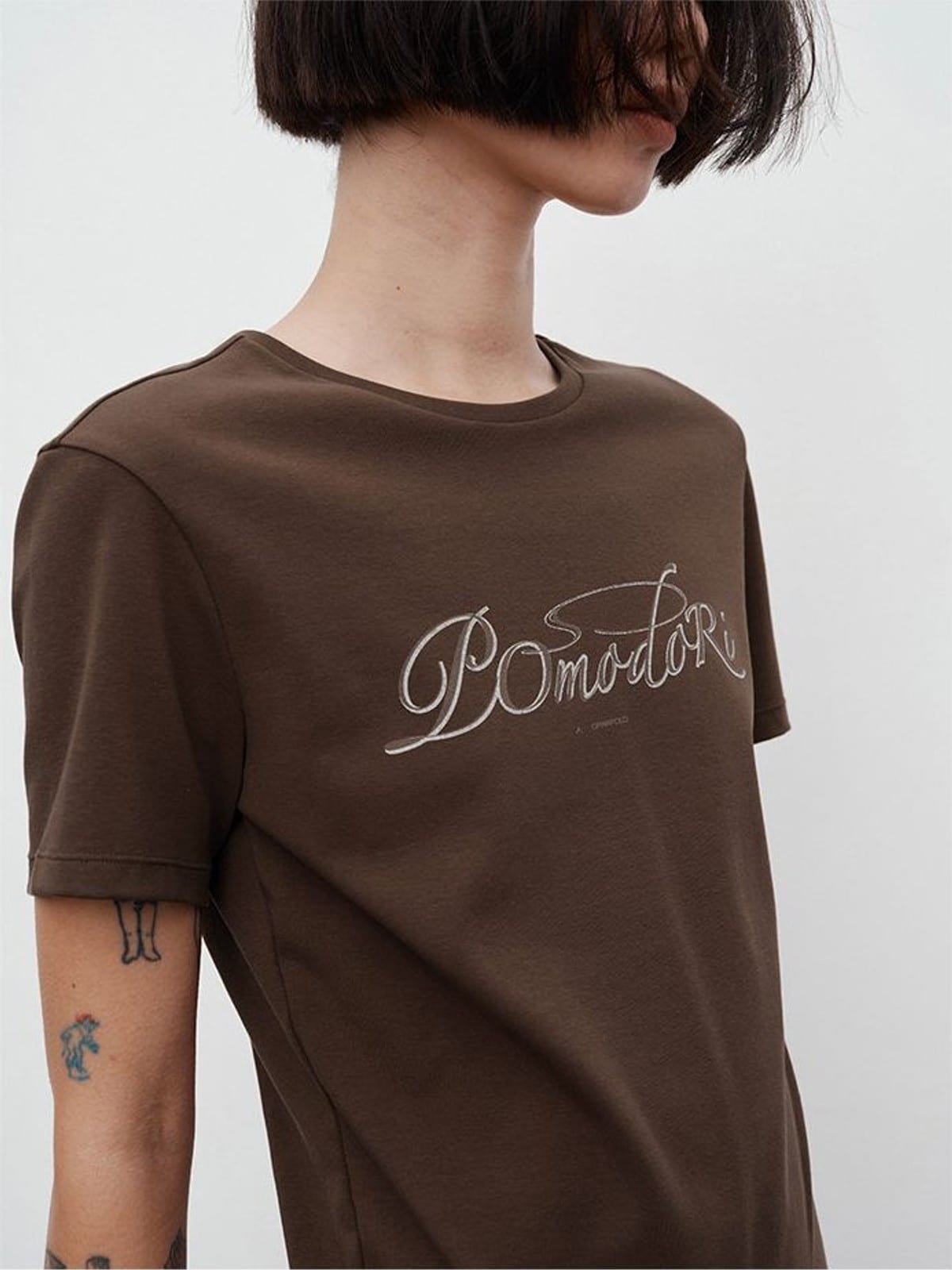 Random Piece Contrast Print Lace Trim T Shirt in Brown - On Female Model