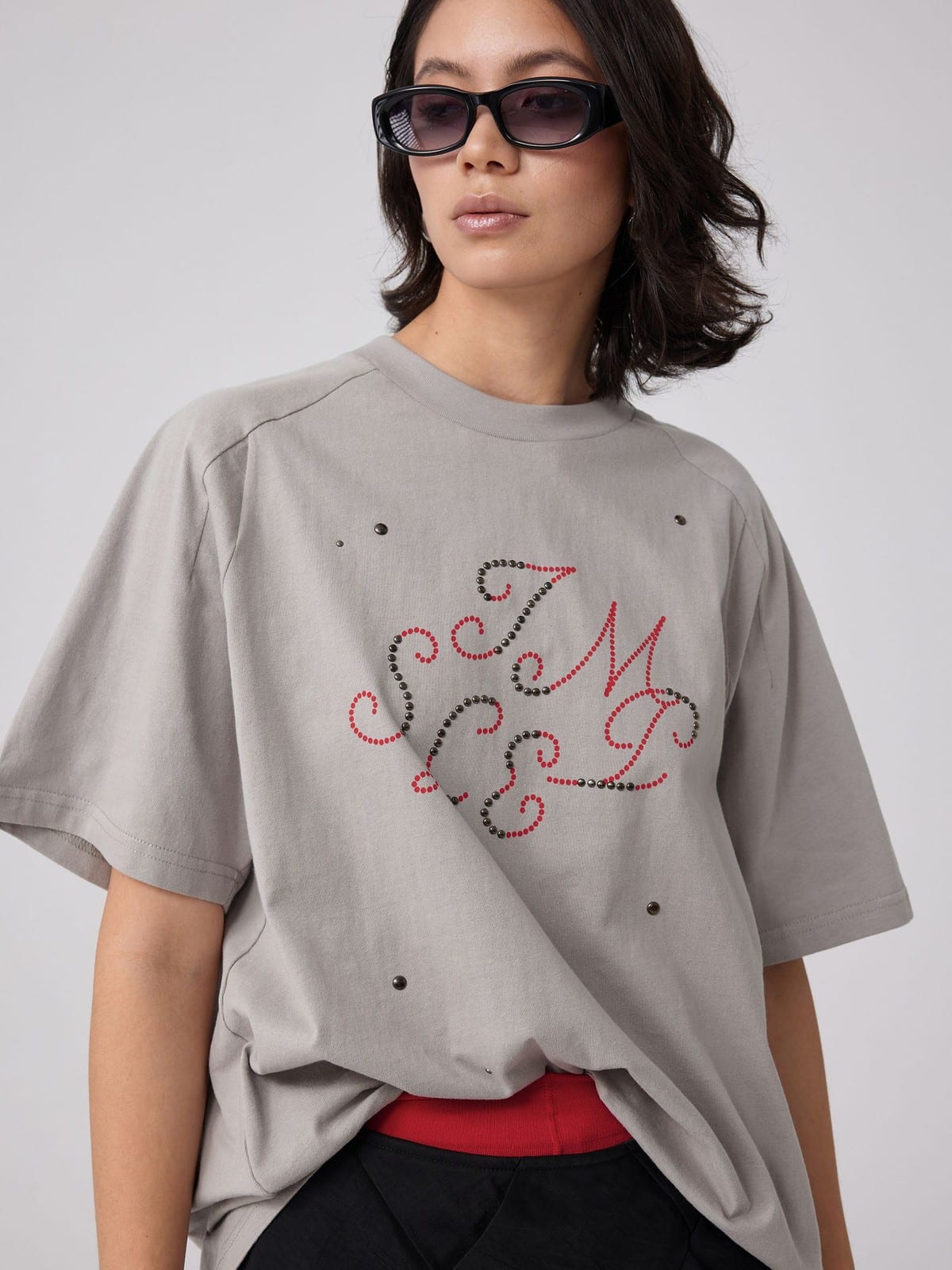 SIMPLE PROJECT Brass Stud Retro Logo Cotton T Shirt in Gray - On Female Model
