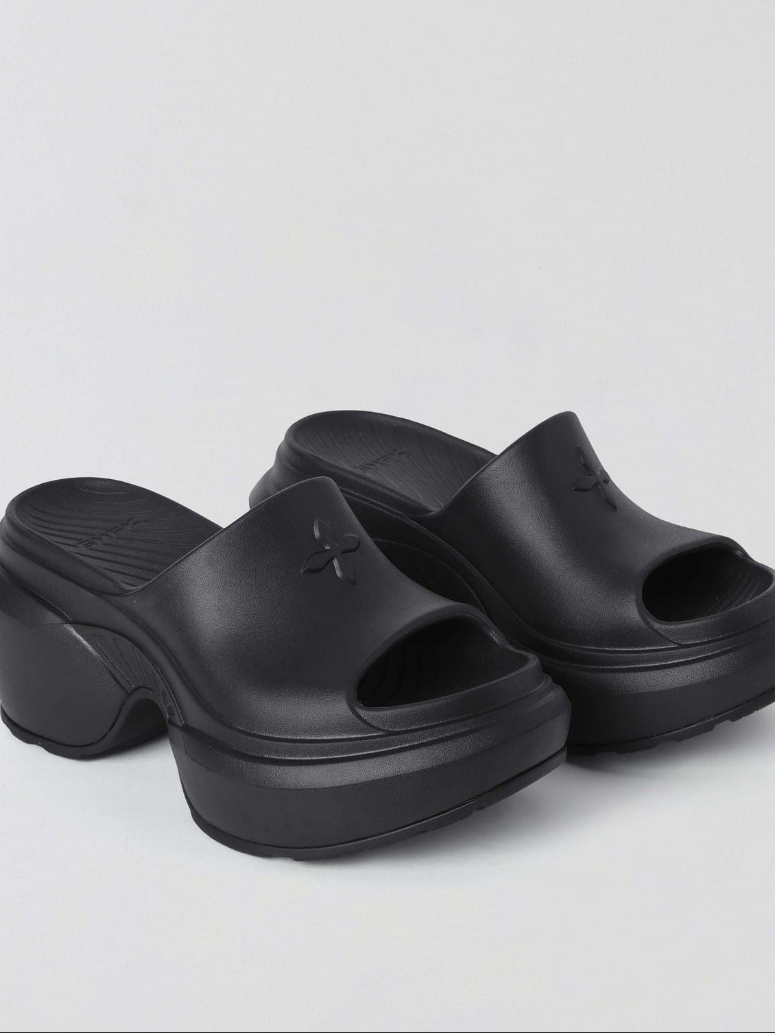 SMFK Molded Platform Slide Sandals in Black