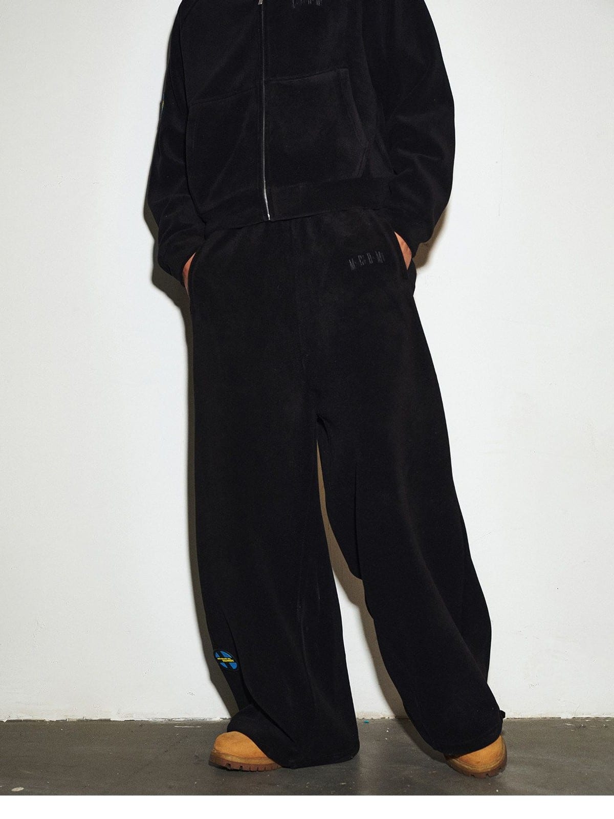 MEDM Fleece Zip Hoodie Drawstring Pants Set in Black - On Model
