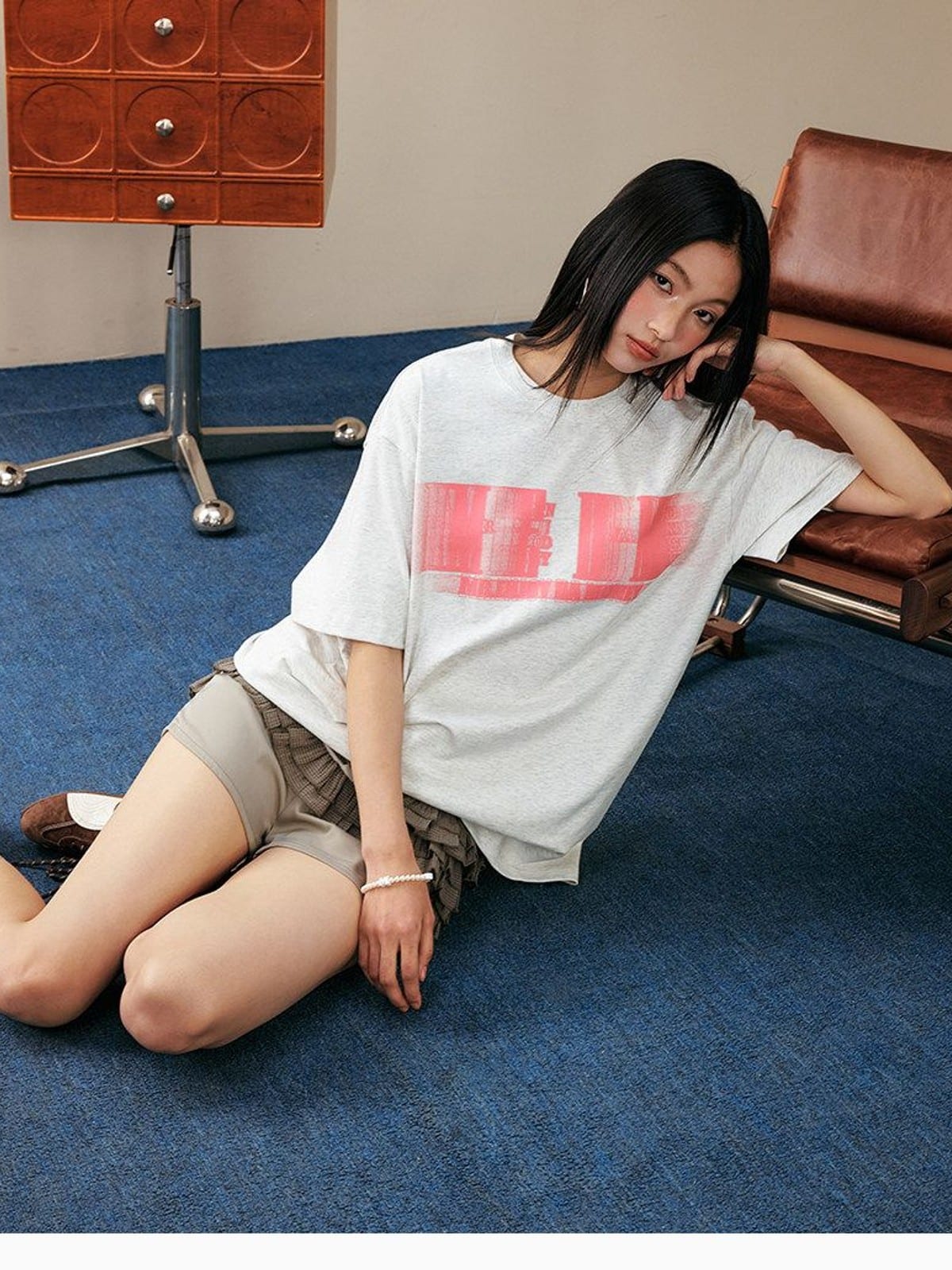 MEDM Glitch Logo Graphic Cotton T Shirt in Gray - On Female Model