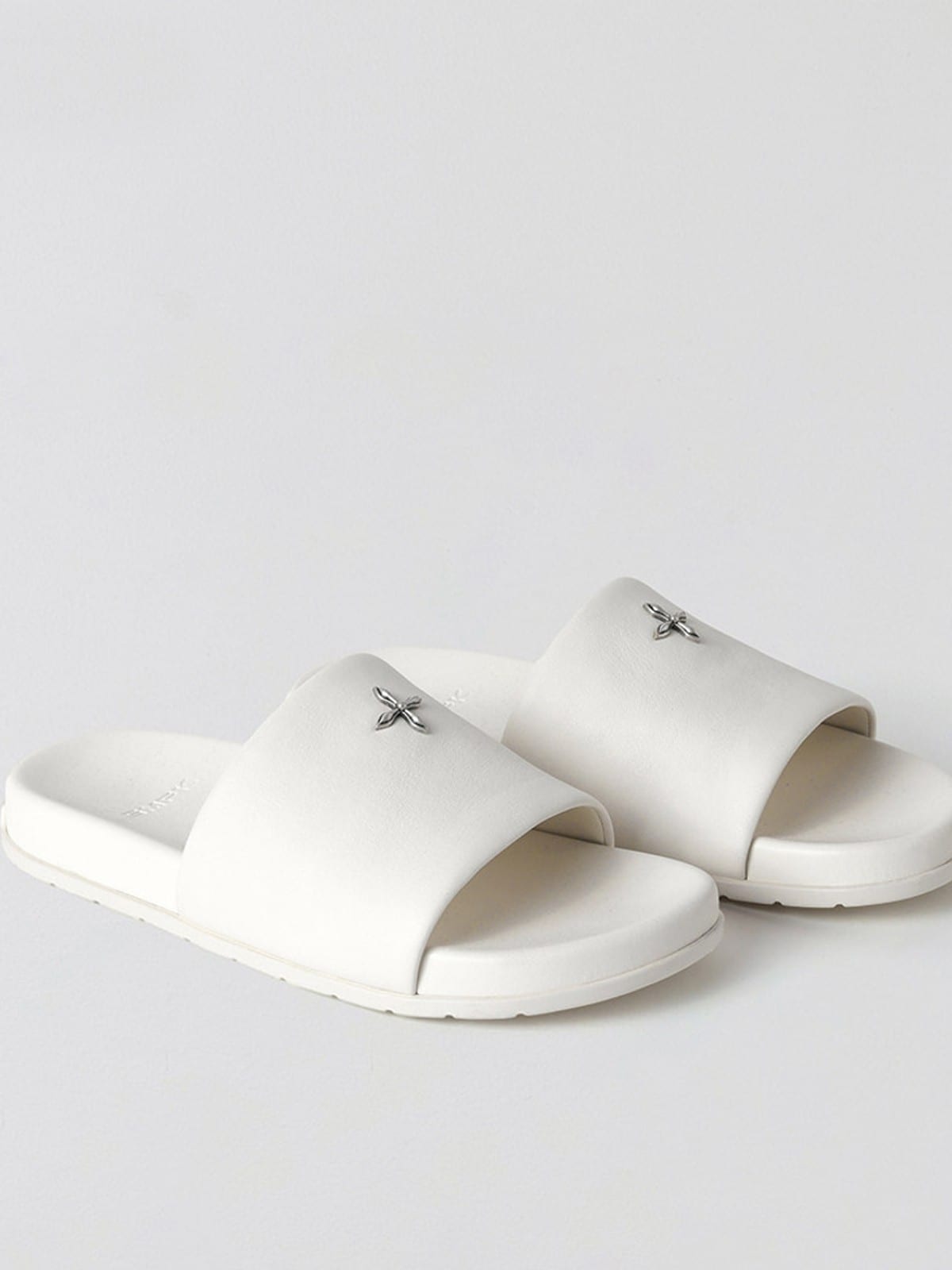 SMFK Leather Cross Detail Slide Sandals in White