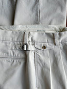 USAGE Pleated Cotton Twill Chinos in White - Detail