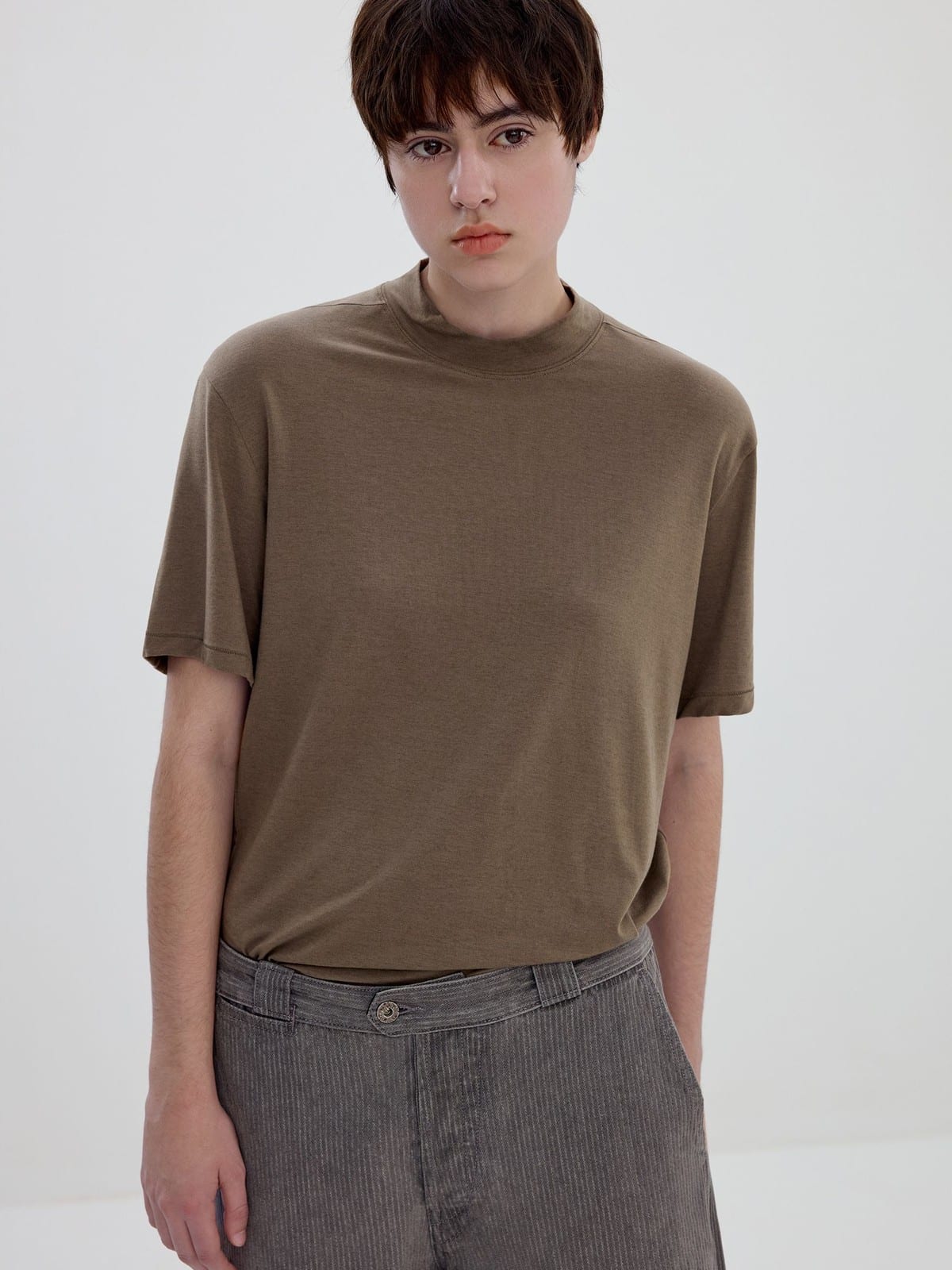 SIMPLE PROJECT Wool Blend Mock Neck T Shirt in Beige - On Model