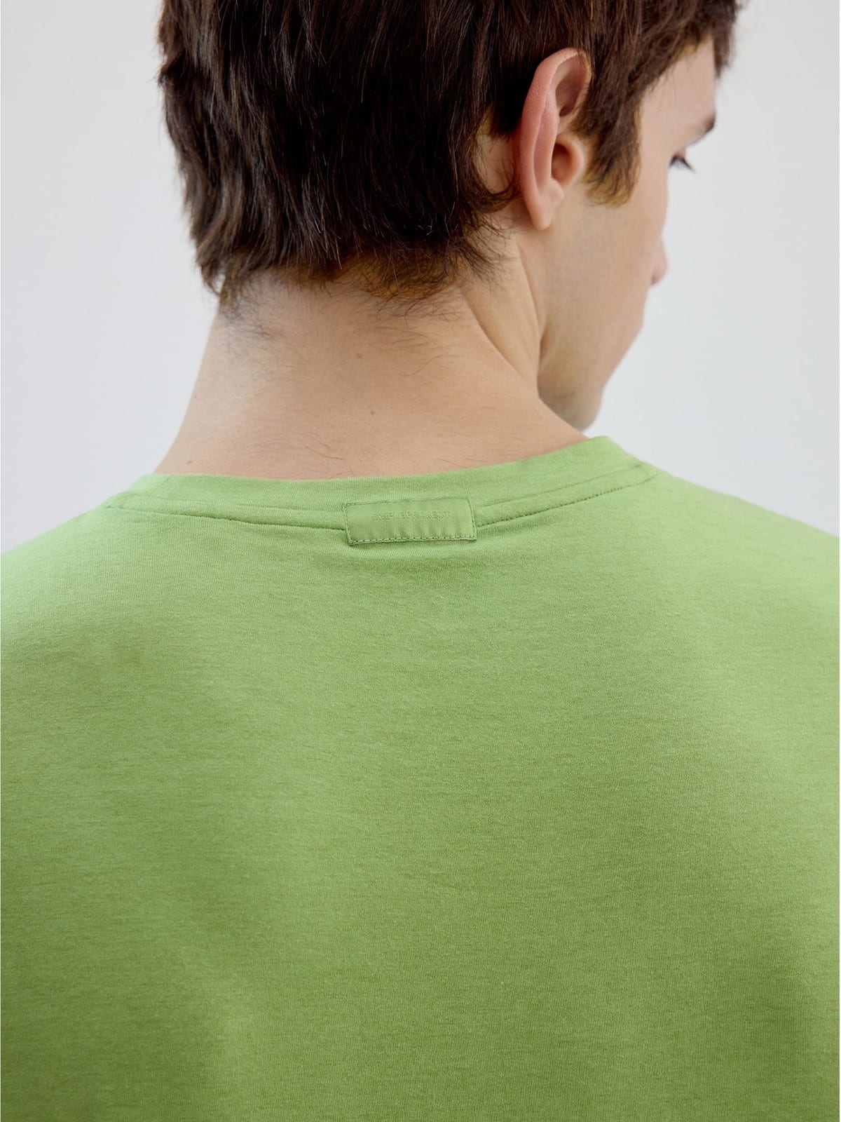 SIMPLE PROJECT Wool Blend Crewneck T Shirt in Green - On Model