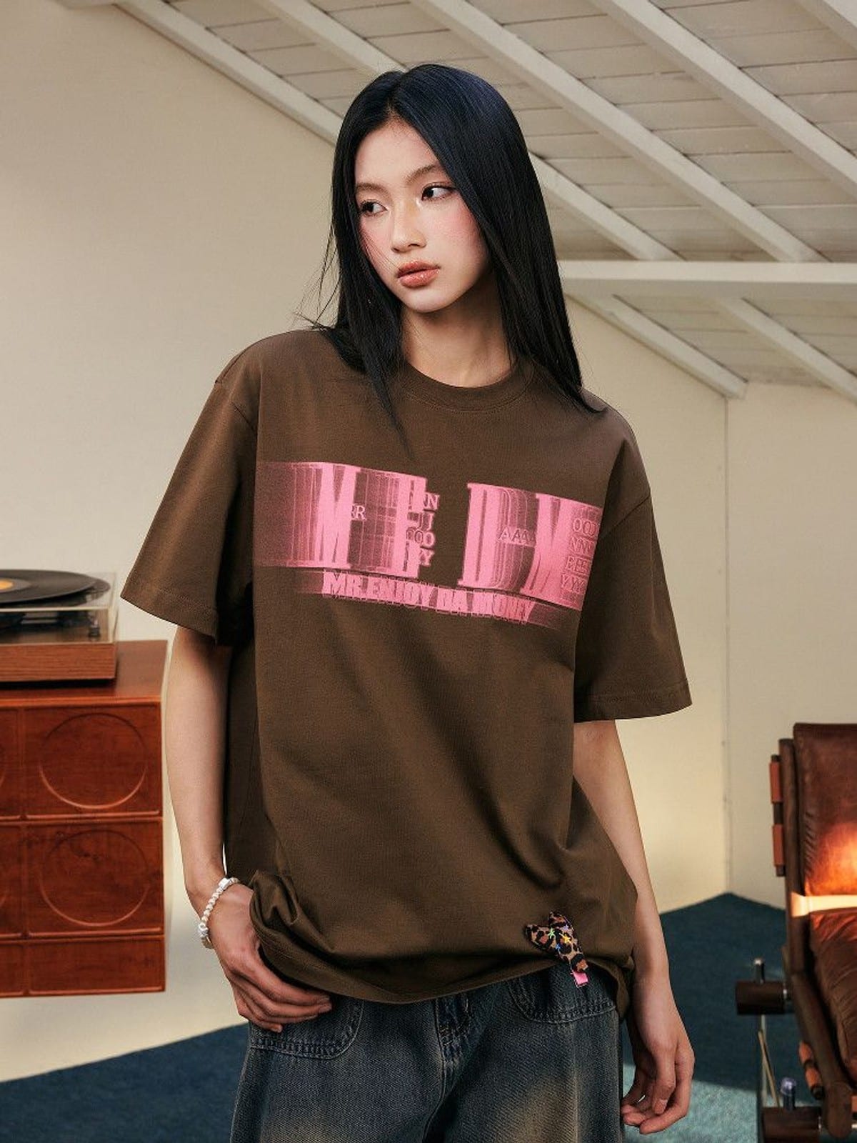 MEDM Glitch Logo Graphic Cotton T Shirt in Brown - On Female Model