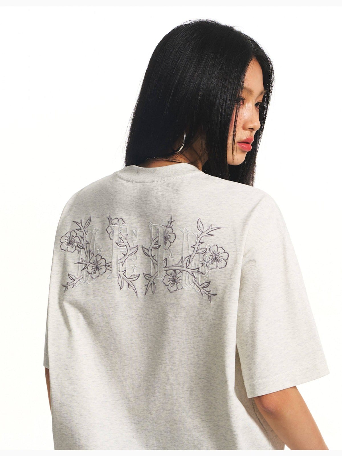 MEDM Floral Graphic Cotton Sorona T Shirt in Gray - On Female Model