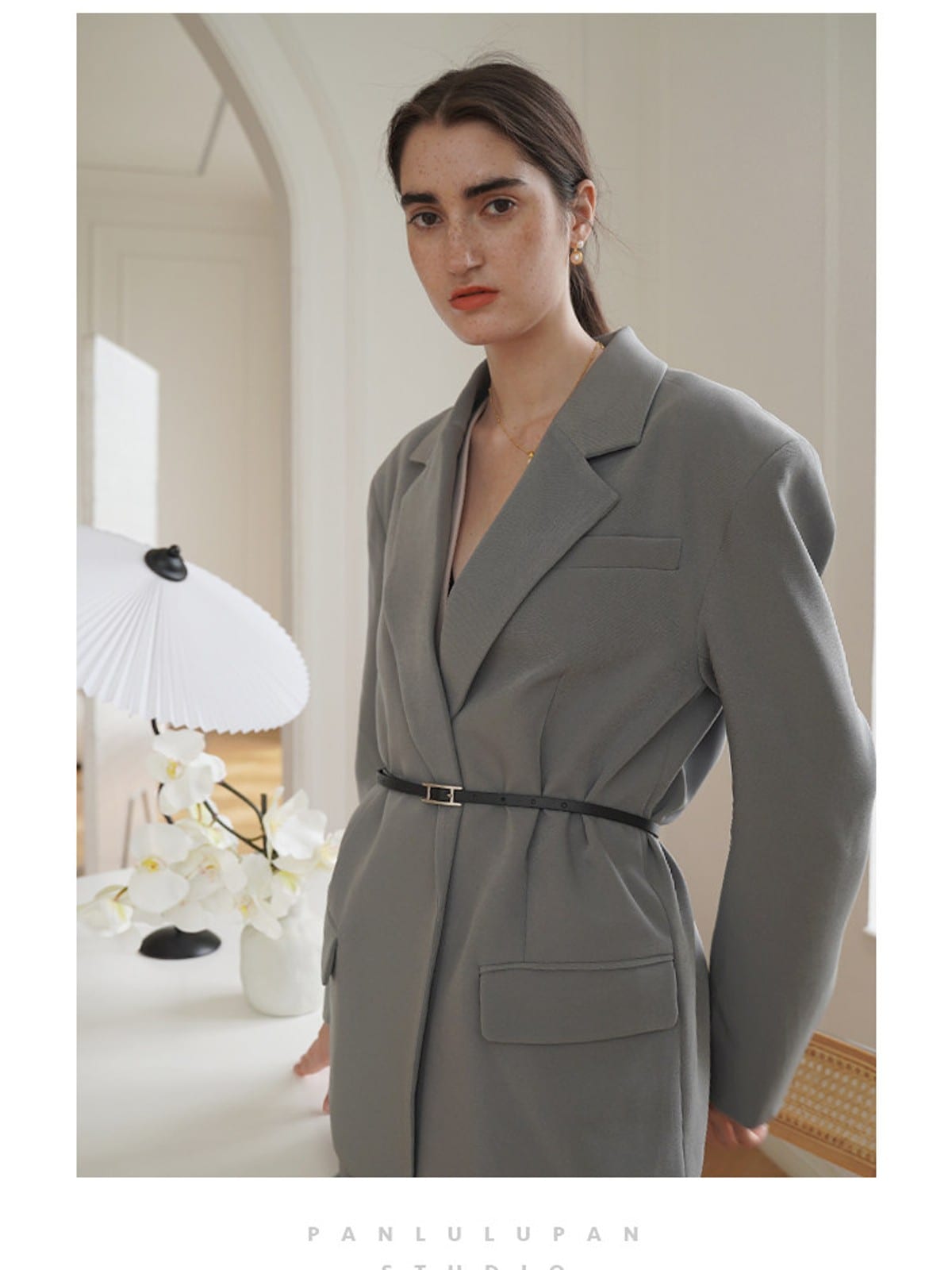 PANLULUPAN Thin Leather Belt with Matte Silver Buckle in Gray - On Female Model