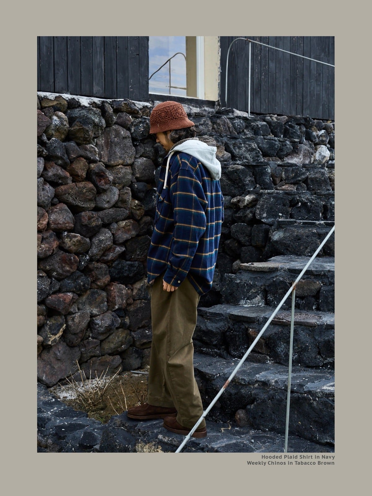 USAGE Detachable Hood Cotton Plaid Shirt in Navy Blue - On Male Model