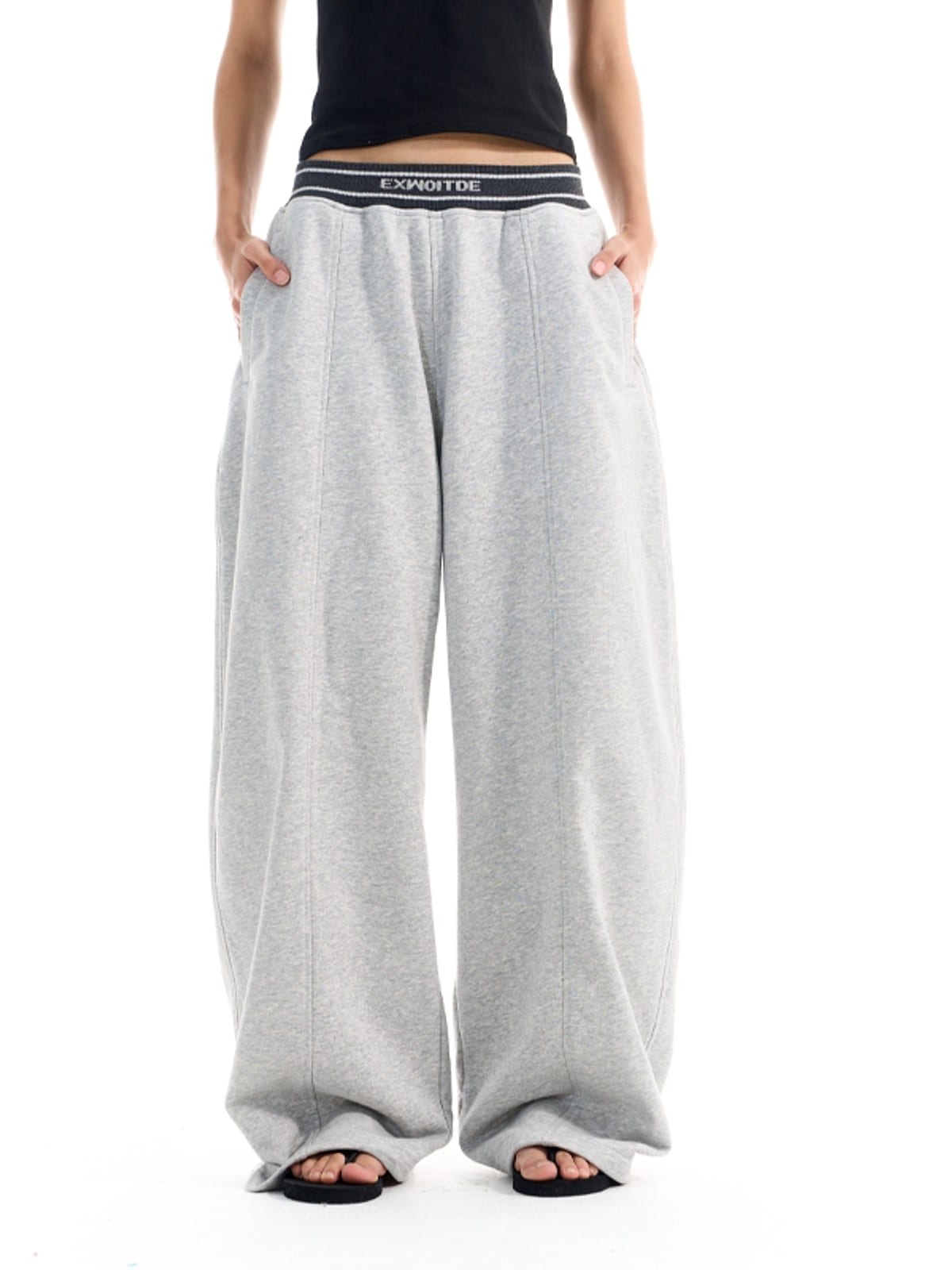 BLINDNOPLAN Curved Wide Leg Cotton Joggers in Gray - On Female Model