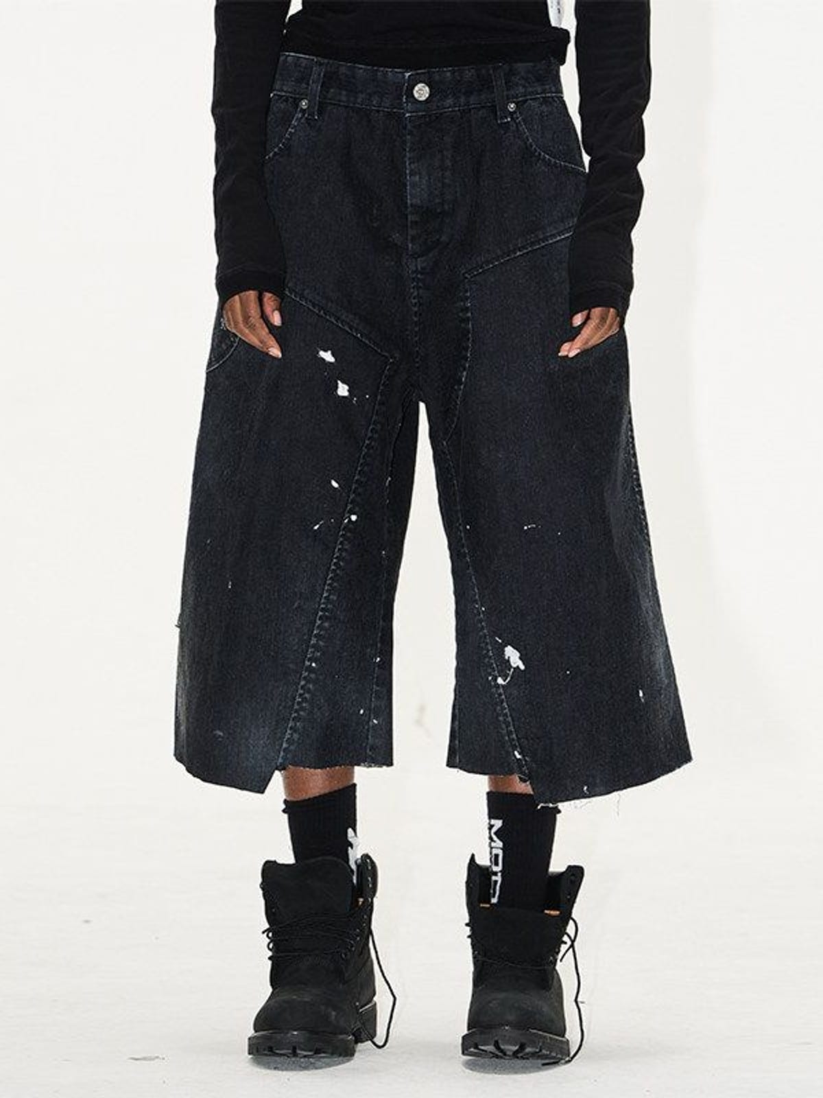 BLINDNOPLAN Ink Splatter Denim Carpenter Shorts in Black - On Model