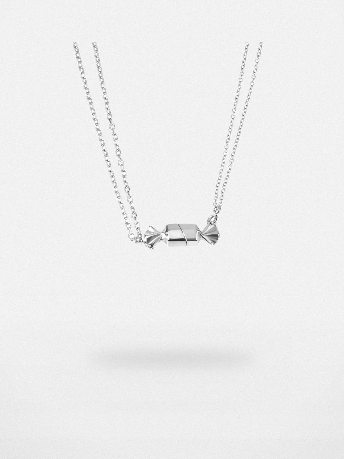 BLACKHEAD Magnetic Candy Pendant Necklace in Gold