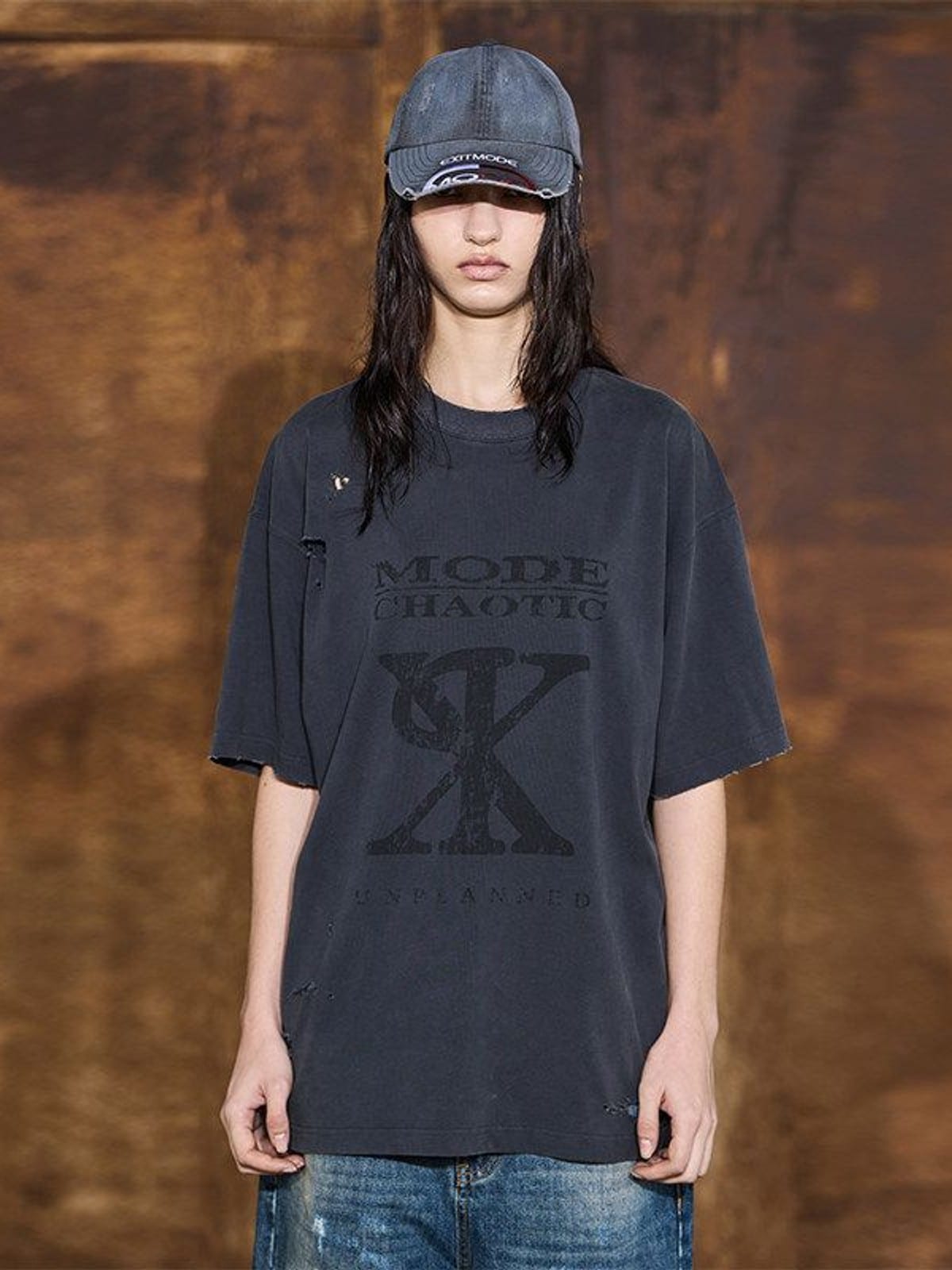 BLINDNOPLAN Distressed Washed Graphic Cotton T Shirt in Gray - On Model