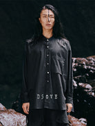 D5ove Mid Length Band Collar Shirt in Black - On Male Model
