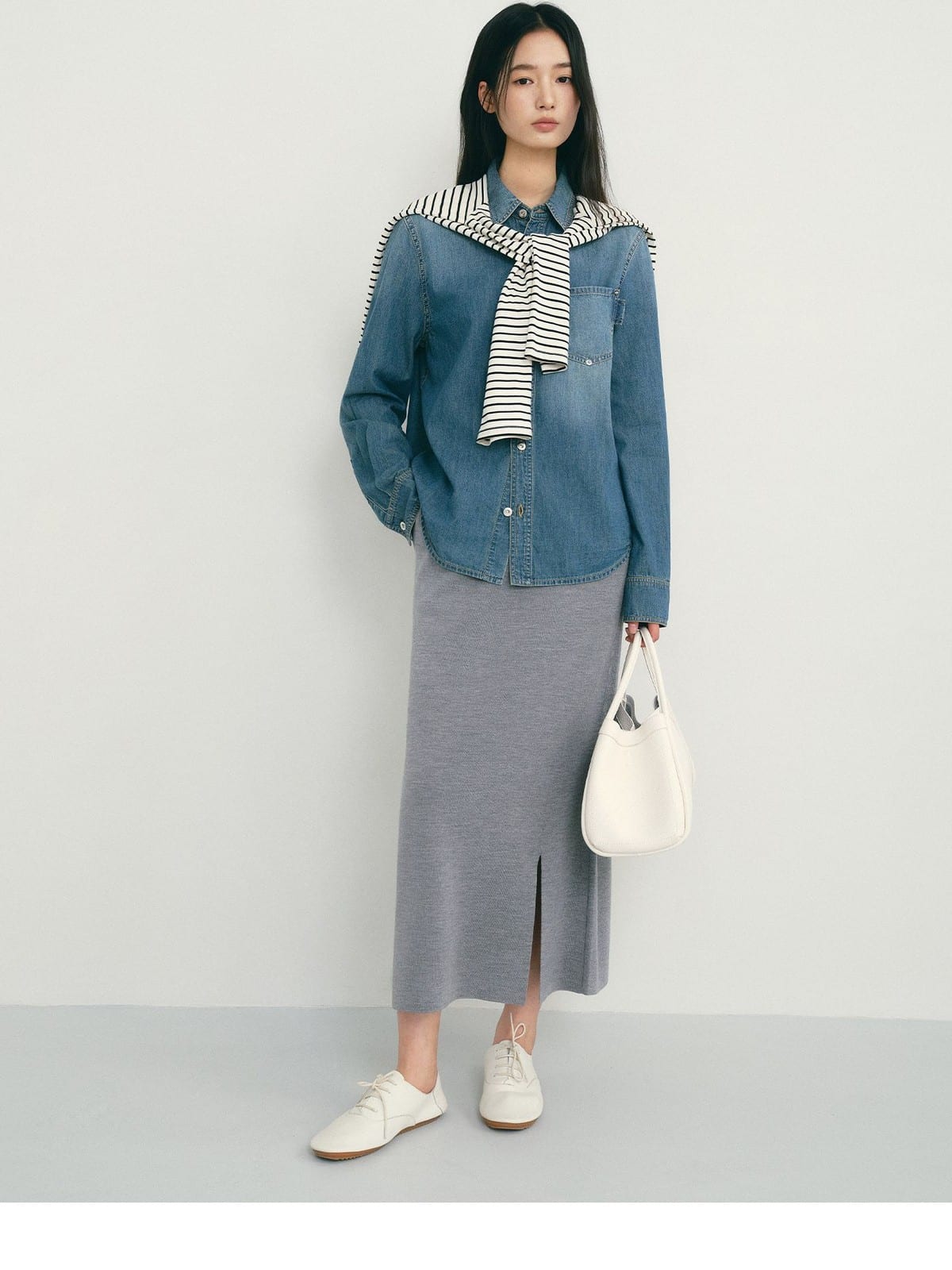 TEASEL Vintage Cotton Denim Patch Pocket Shirt in Blue - On Female Model