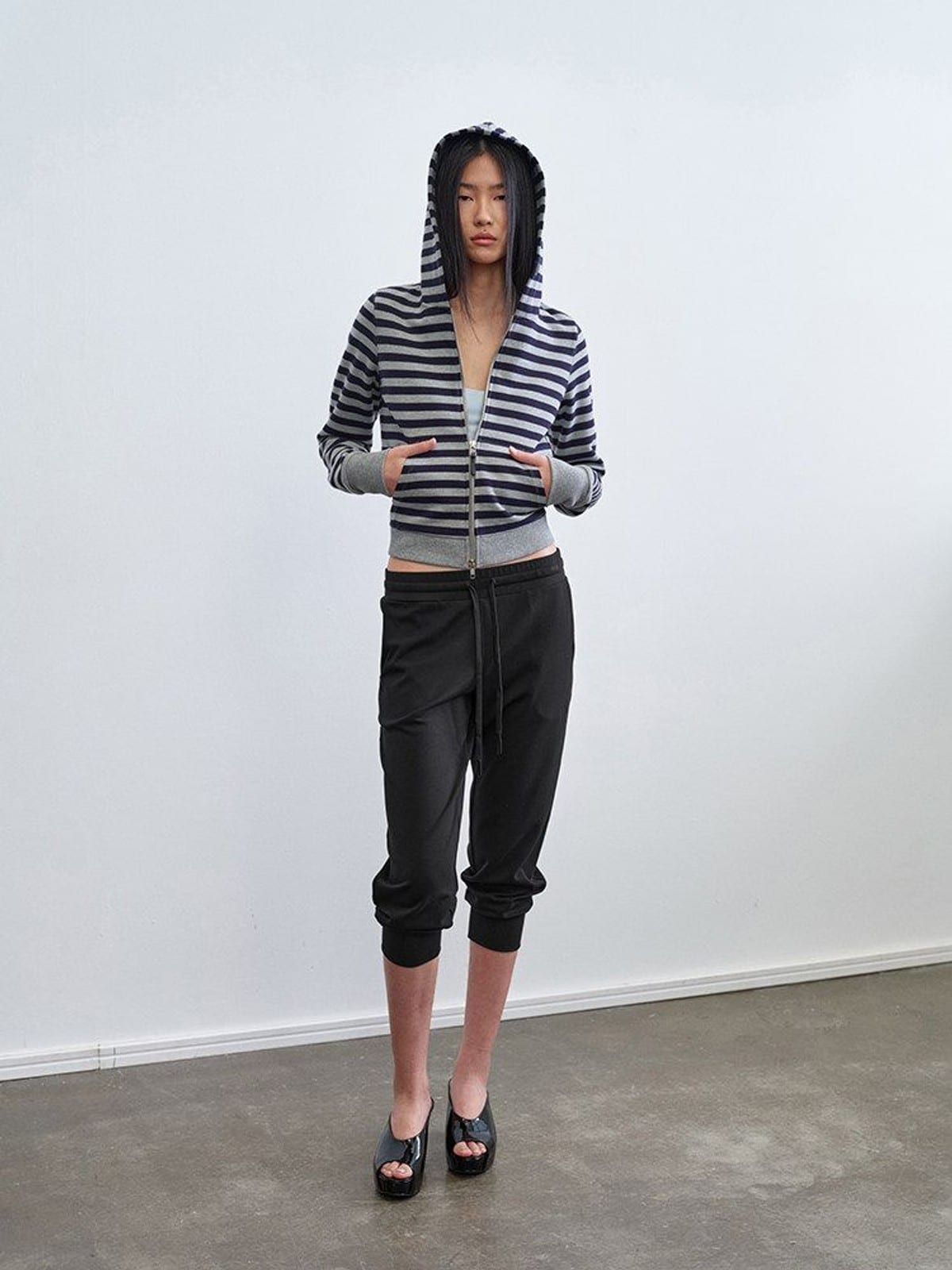 RARELY ALIKE Cropped Striped Zip Up Hoodie in Navy - On Female Model
