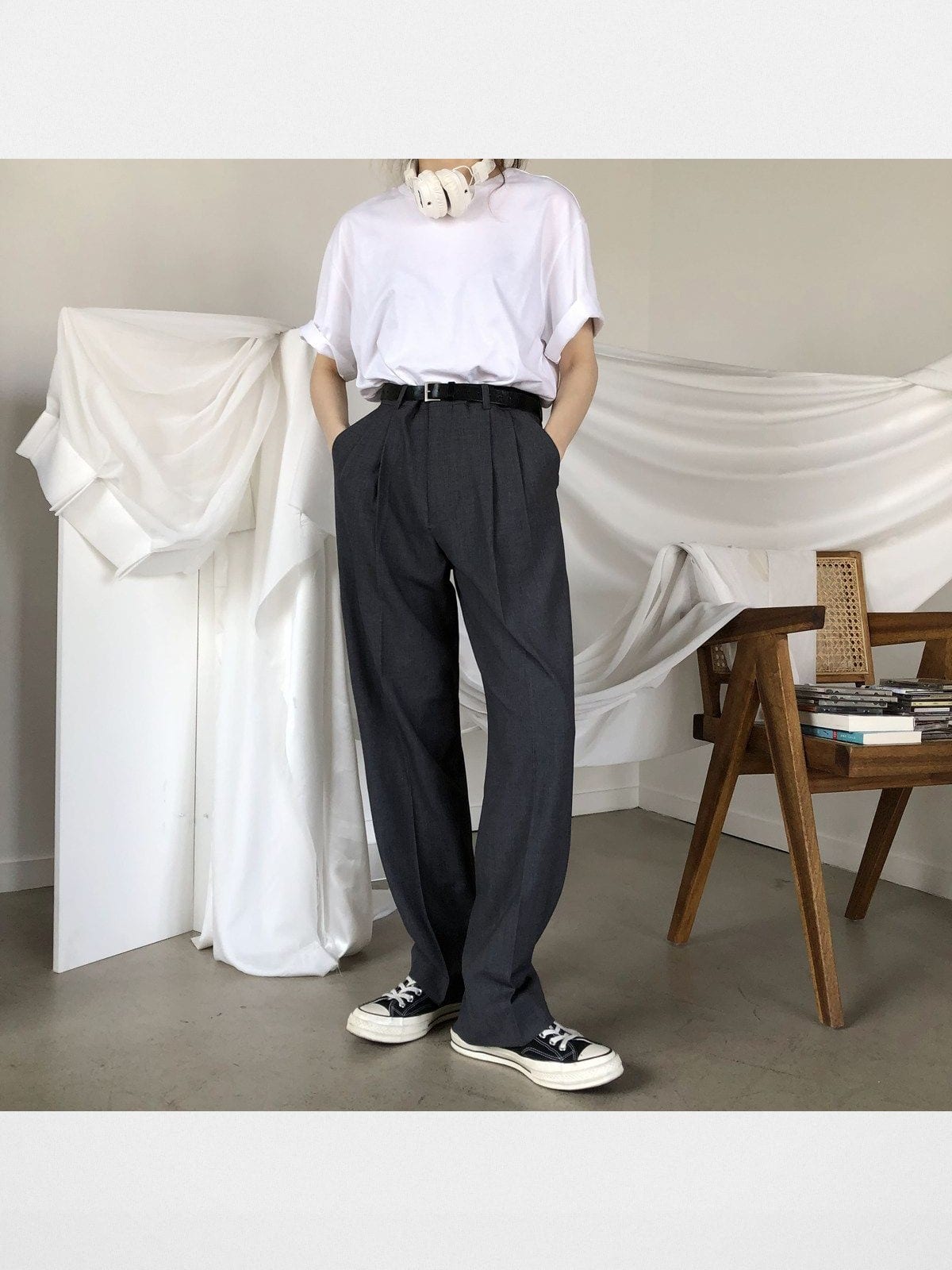 MASONPRINCE Pleated Wide Leg Trousers in Gray - On Female Model