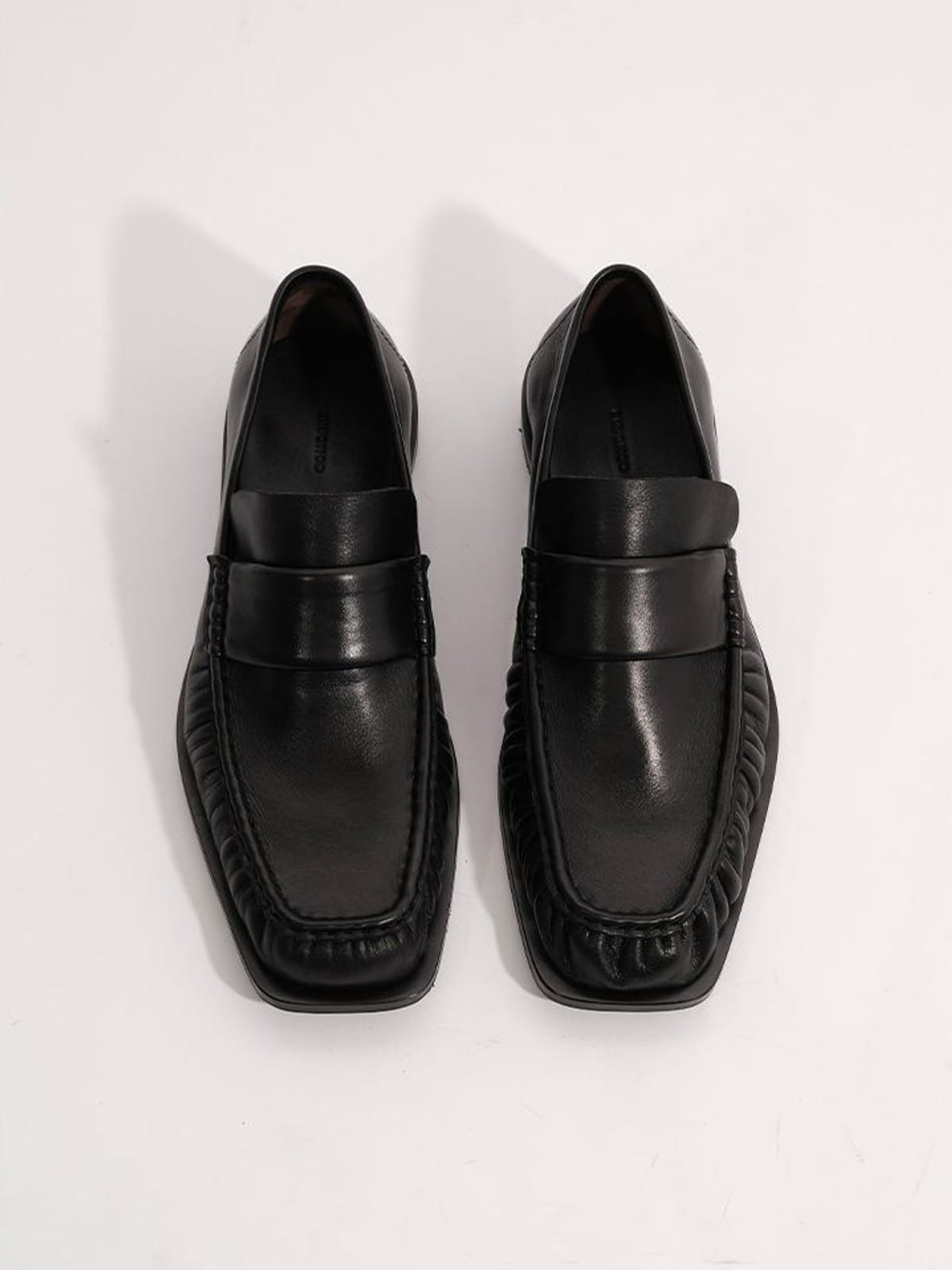 EIX GNOD Square Toe Pleated Lambskin Loafers in Black