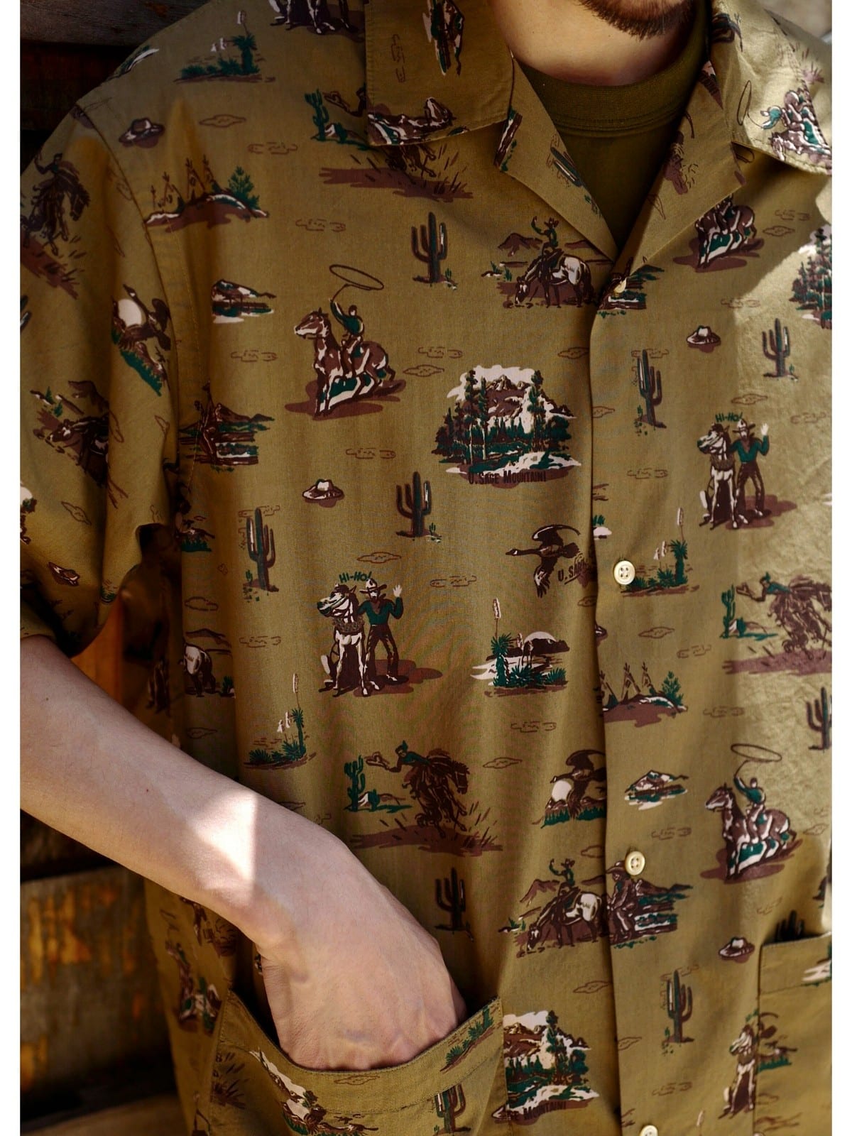 USAGE Cowboy Print Cotton Hawaiian Shirt in Beige - On Male Model
