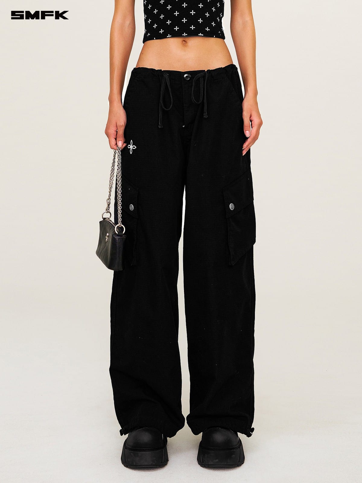 SMFK Wide Leg Parachute Cargo Pants in Black - On Female Model