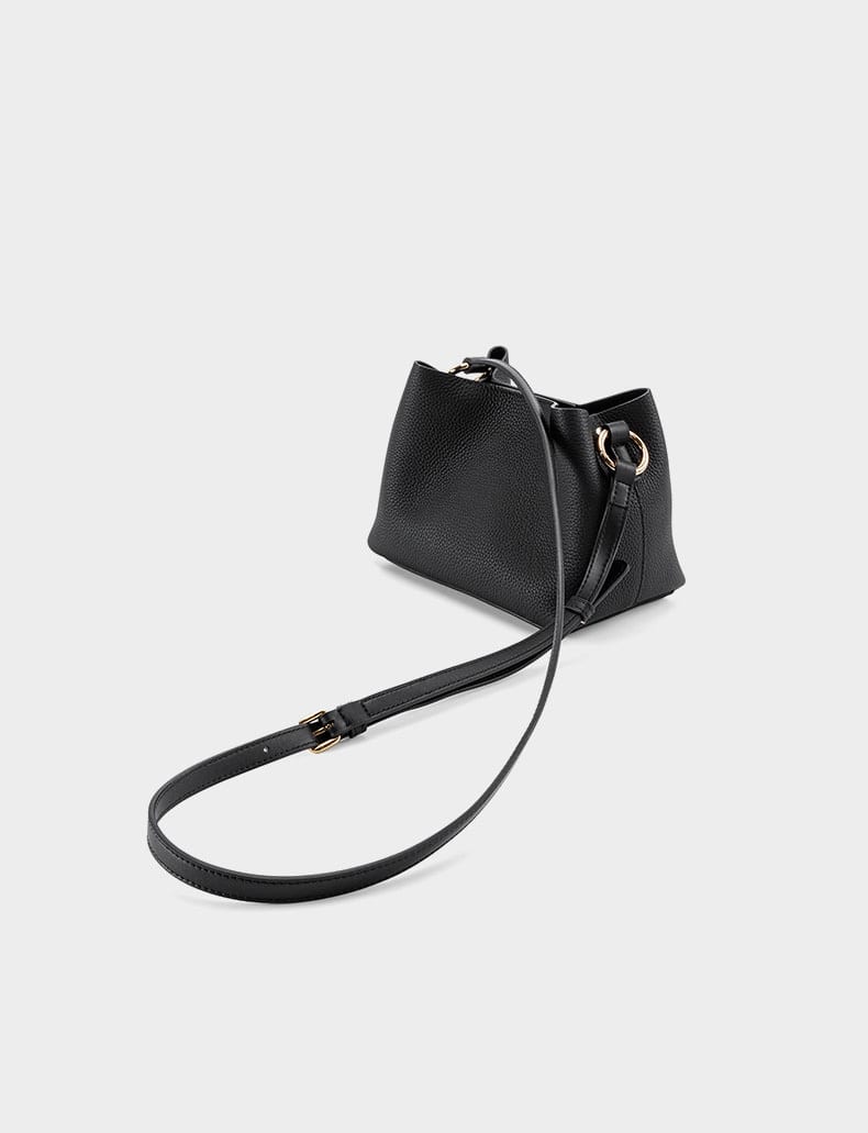 HONGU Cowhide Crossbody Bucket Bag in Black