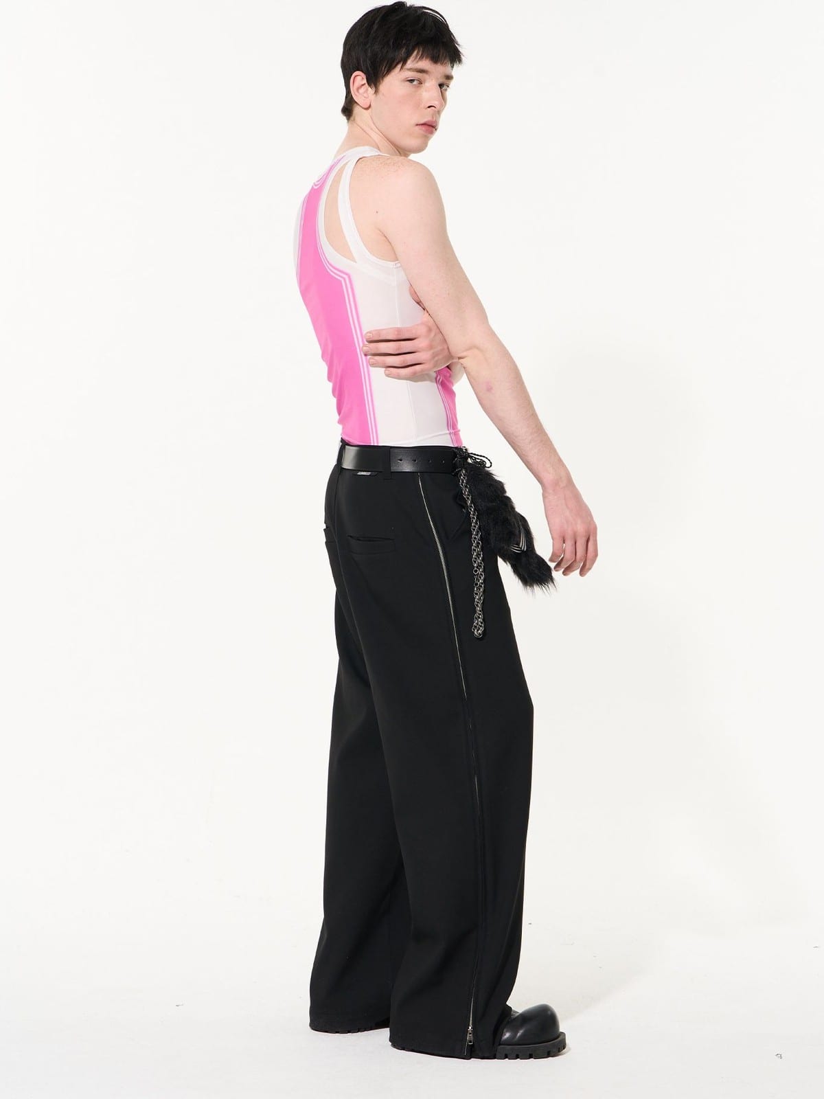 BLINDNOPLAN Side Zip Adjustable Wide Leg Trousers in Black - On Male Model