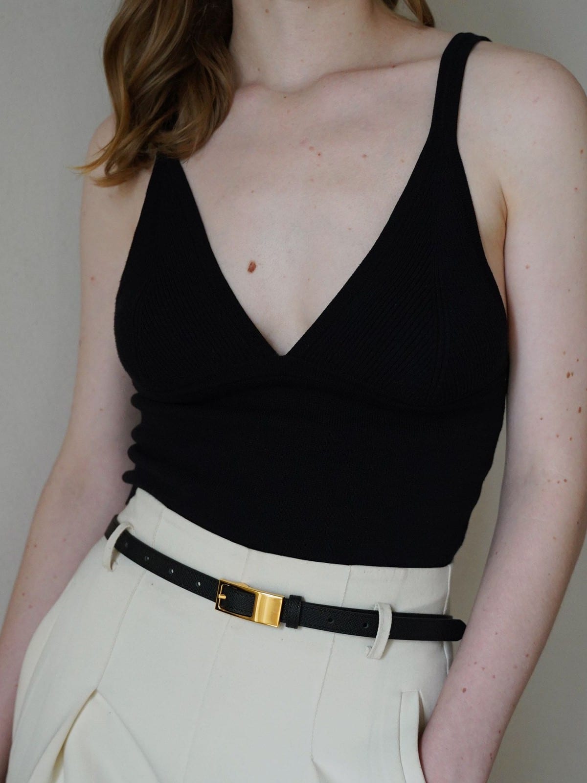 PANLULUPAN Top Grain Leather Rectangular Buckle Belt in Black - On Female Model