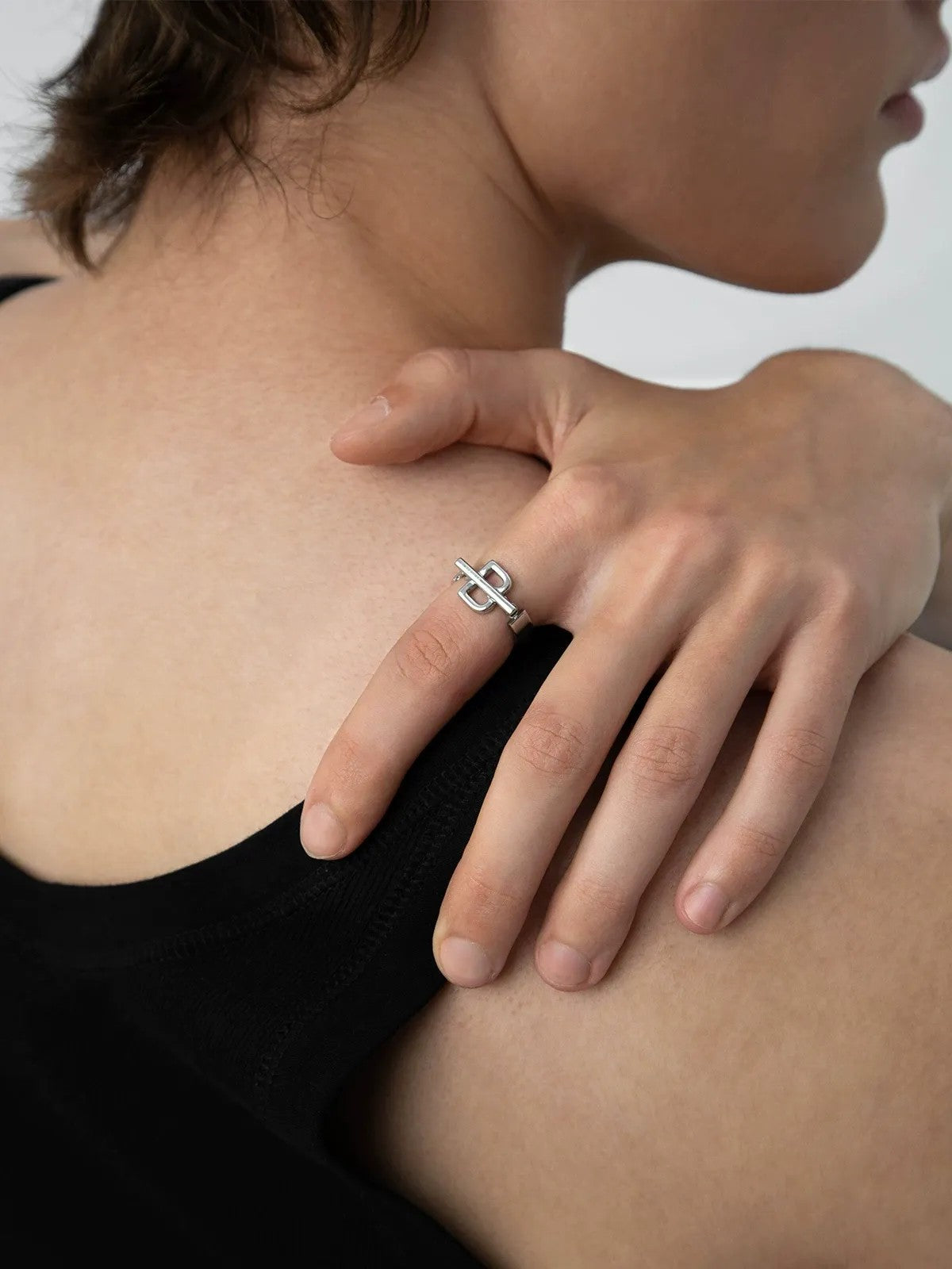BLACKHEAD Structural Letter B Ring in Gray - On Male Model