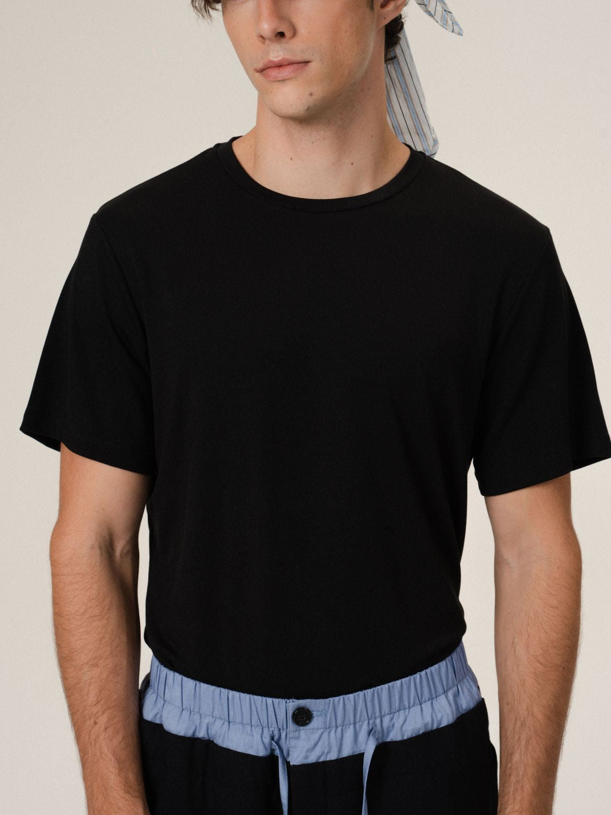 Retro 21 Liquid Ammonia Cotton T Shirt in Black - On Male Model
