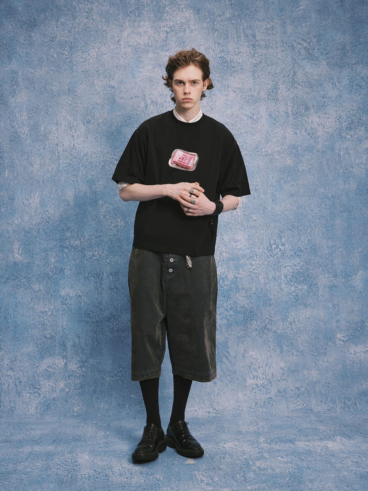 SOD Vintage Washed Boxy T Shirt in Black - On Male Model