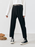 SIMPLE PROJECT Center Seam Cropped Trousers in Black - On Model