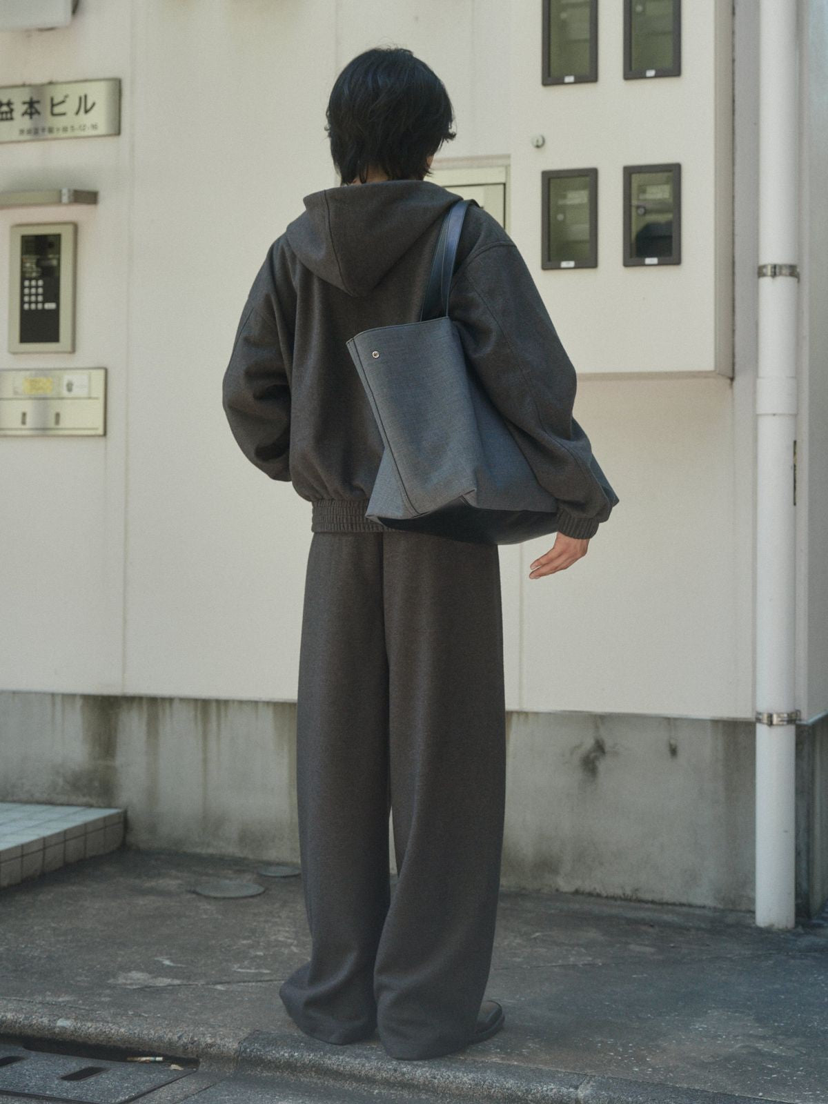 Retro 21 Brushed Curved Leg Pants in Black - On Model