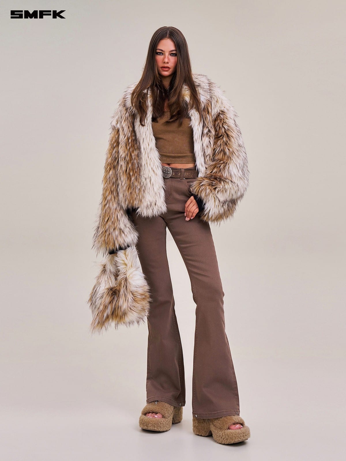 SMFK Stretch Cotton Flared Jeans in Brown - On Female Model