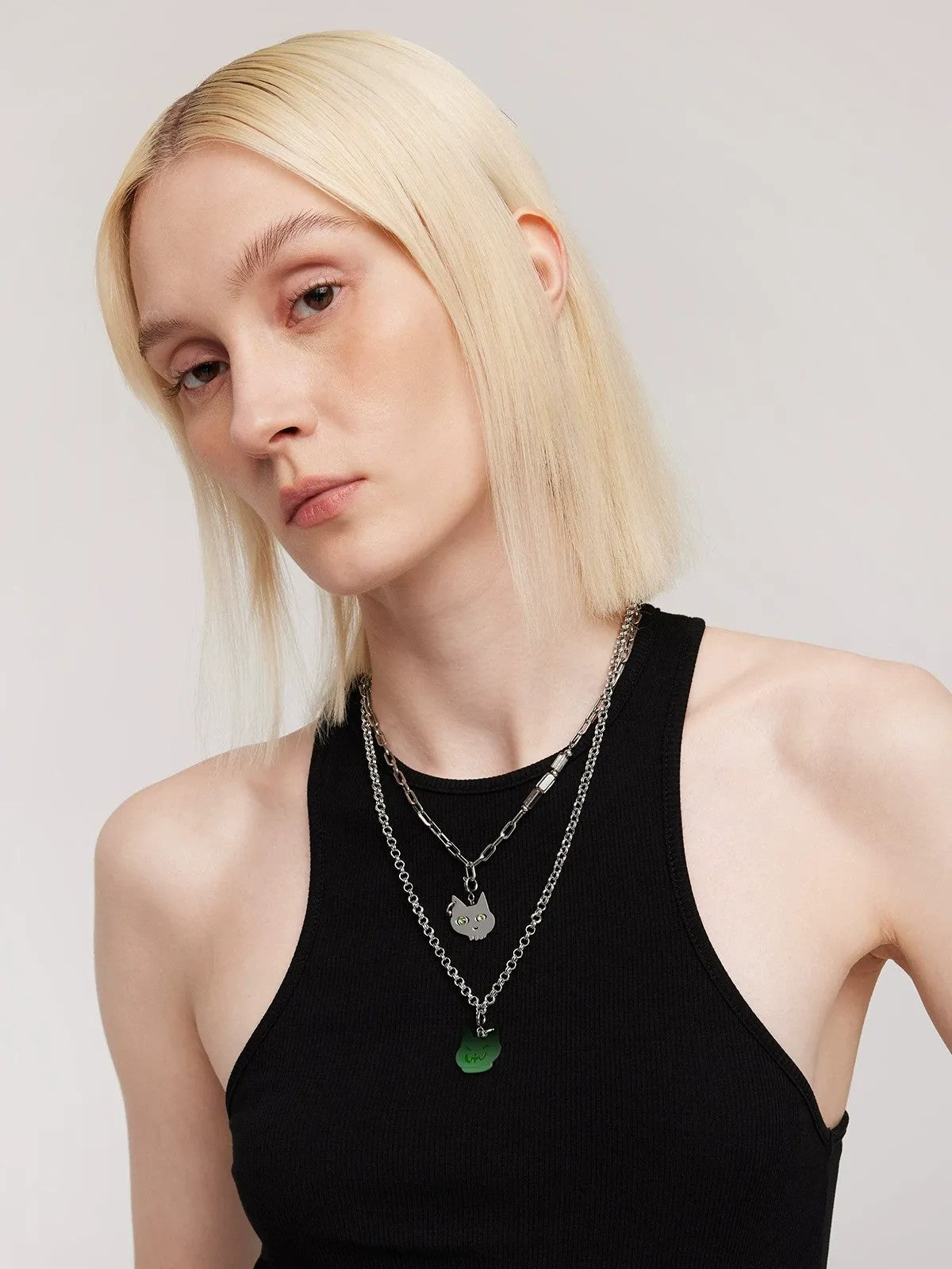 BLACKHEAD Green Eyed Cat Pendant Necklace in Gray - On Female Model