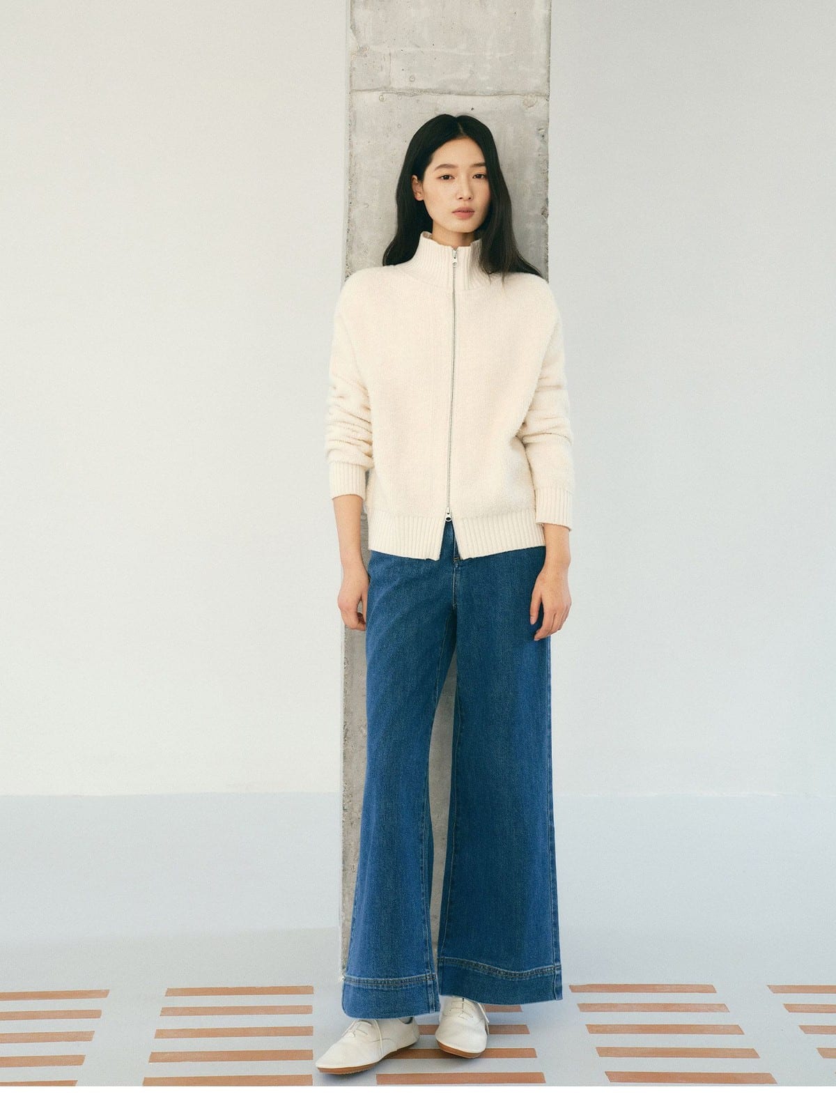 TEASEL Merino Wool Boucl Zip Cardigan in White - On Female Model