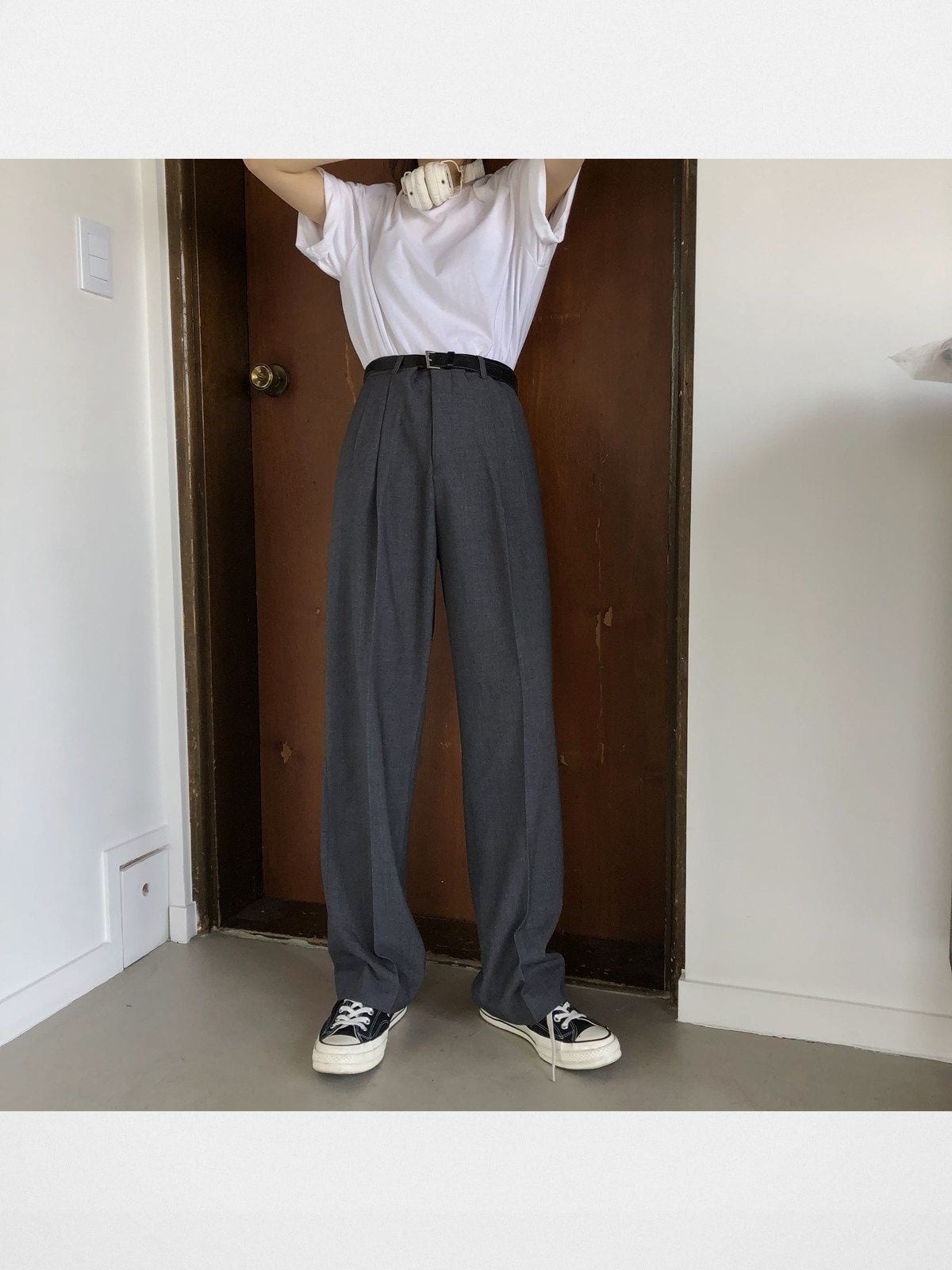 MASONPRINCE Pleated Wide Leg Trousers in Gray - On Female Model