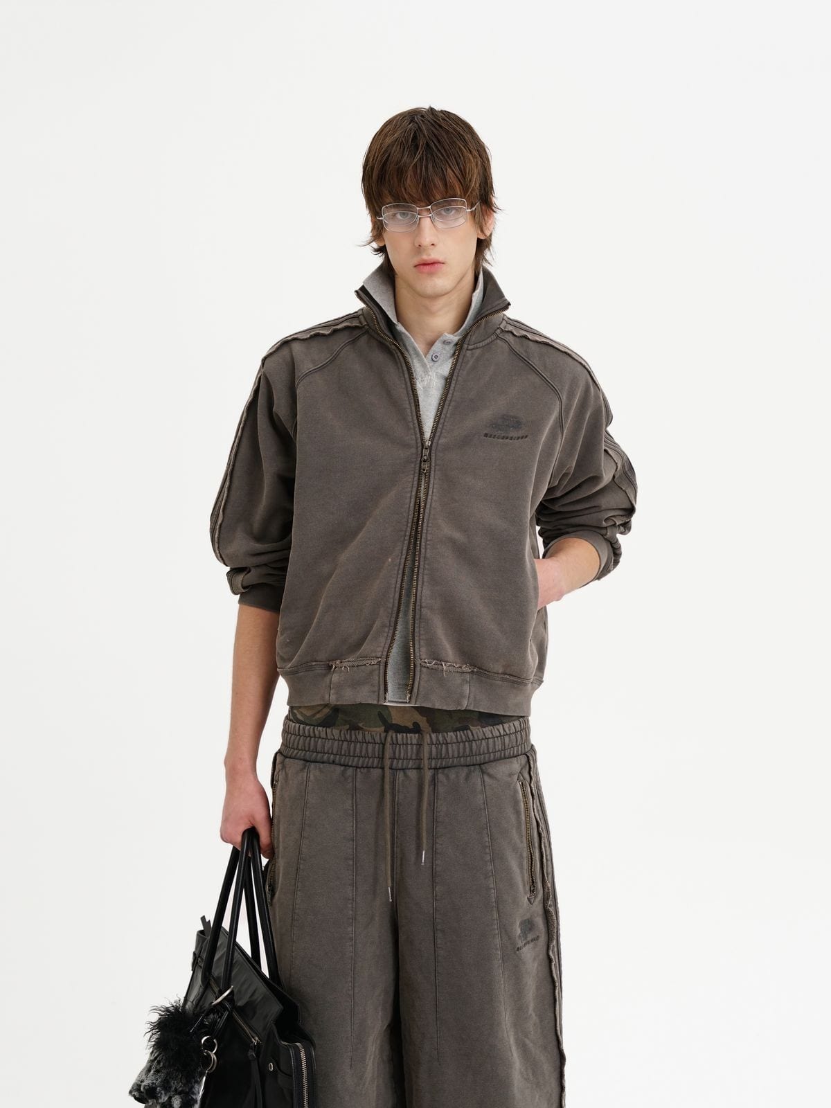 MASONPRINCE Faded Raw Edge Zip Sweatshirt in Olive - On Male Model