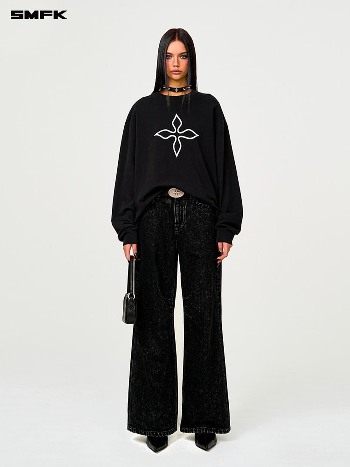 SMFK Oversized Cross Print Cotton Sweatshirt in Black - On Female Model