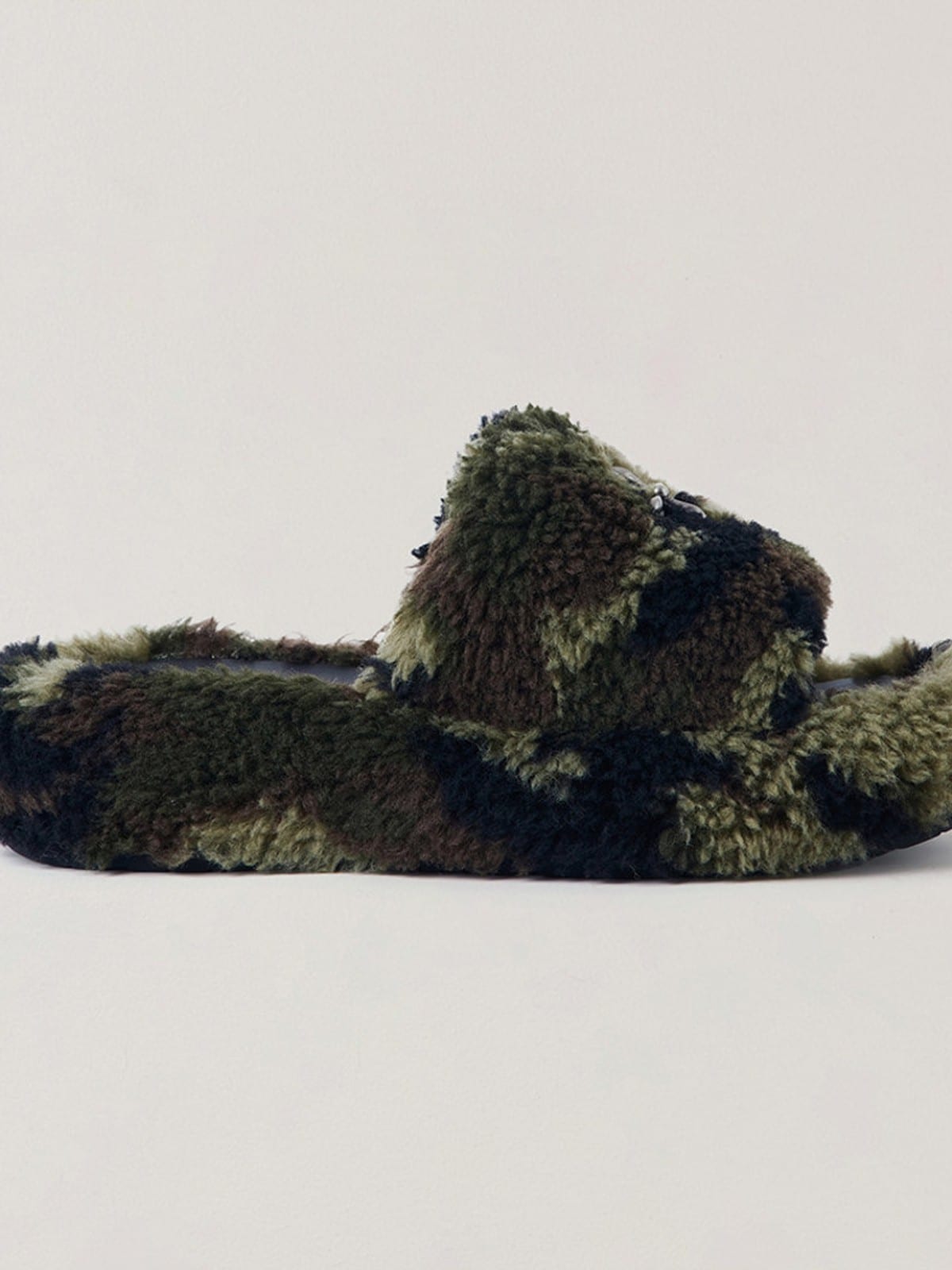 SMFK Camouflage Sheep Wool Slides in [Flat] Land Camouflage