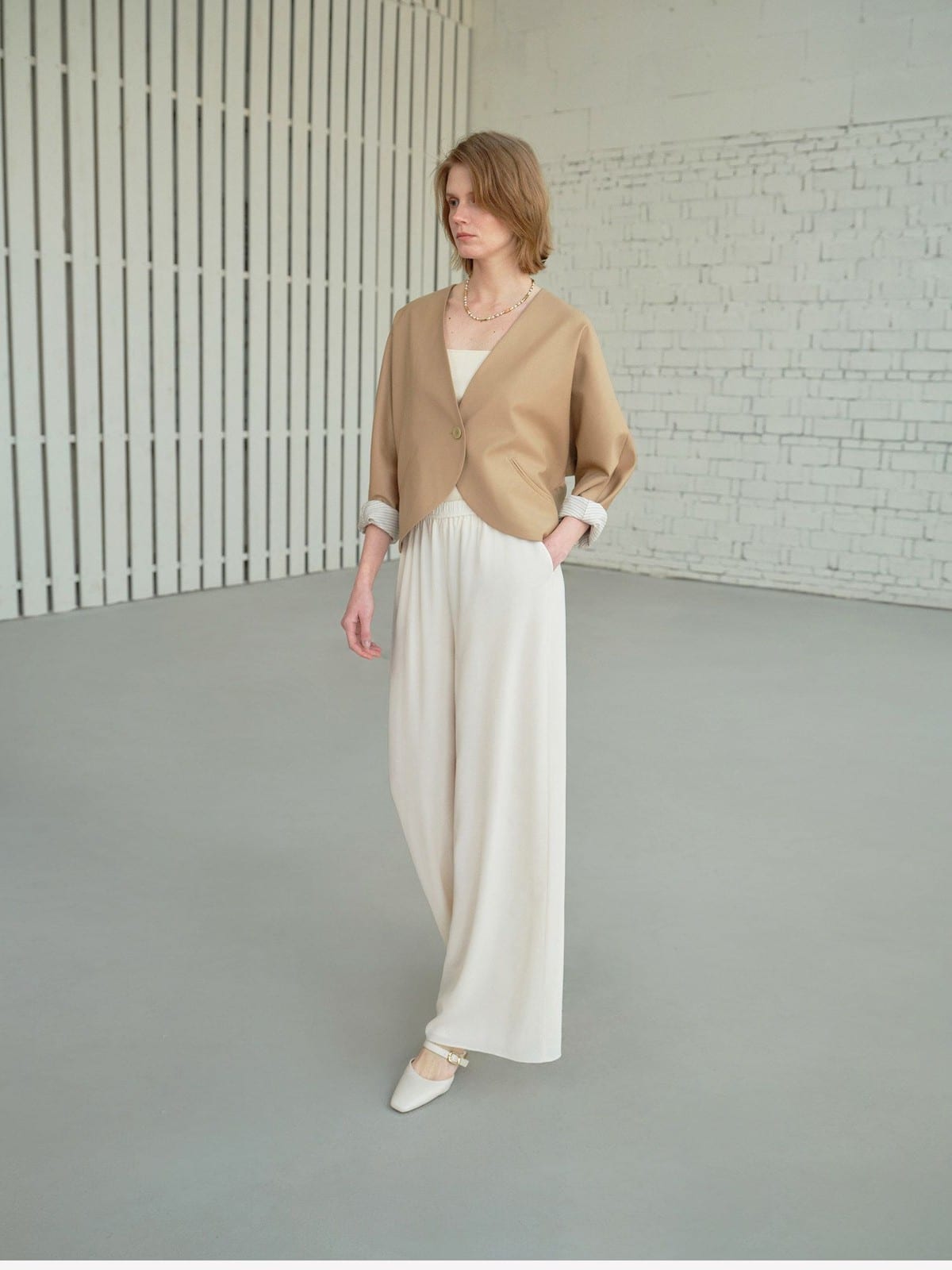 TEASEL Scalloped Edge Wool Blend Cropped Blazer in Beige - On Female Model