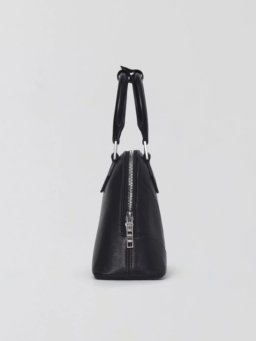 SMFK Medium Leather Shell Bag in Black