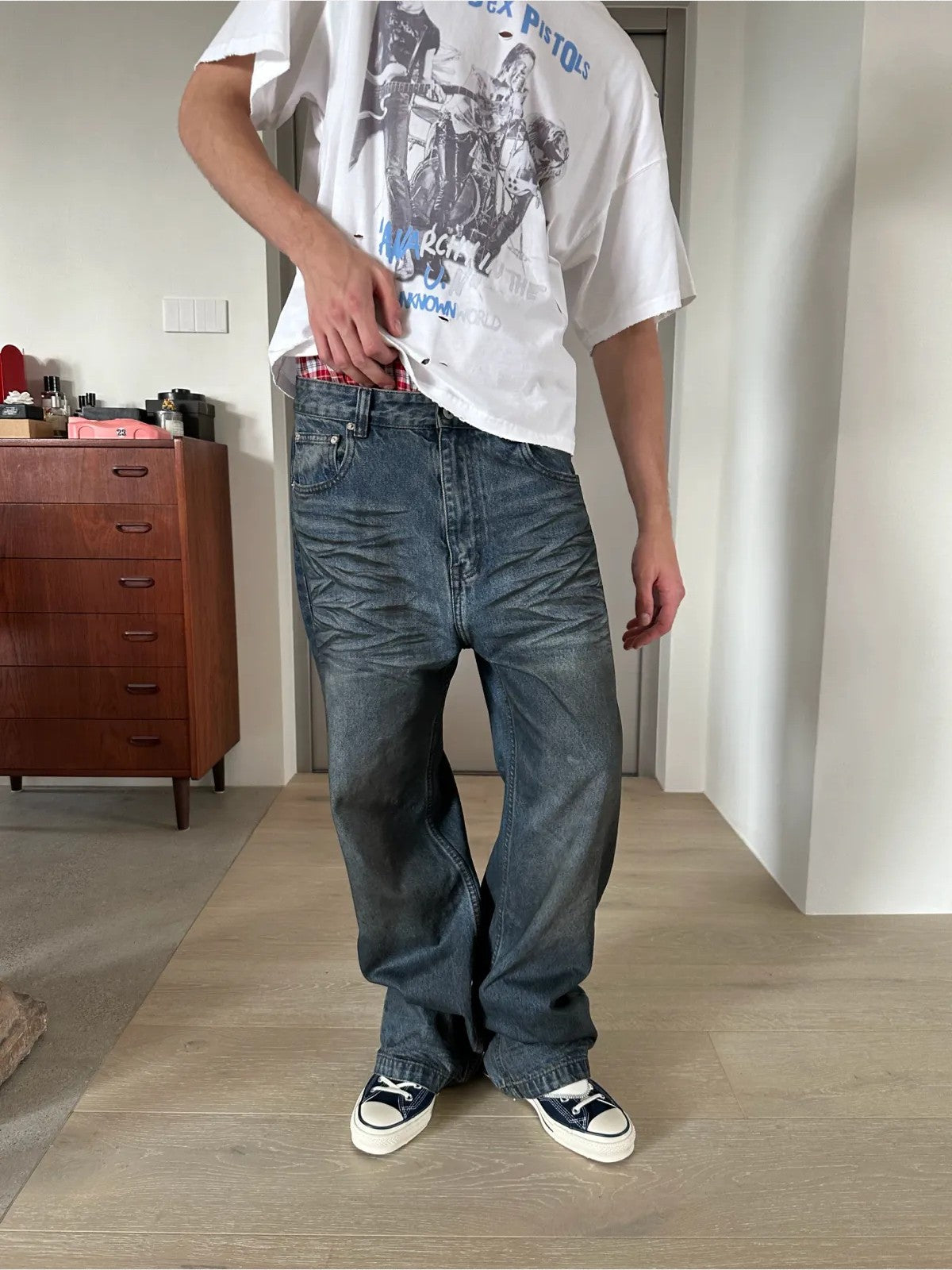 UNKNOWNWORLD Oil Stain Mud Dye Straight Jeans in Blue - On Male Model