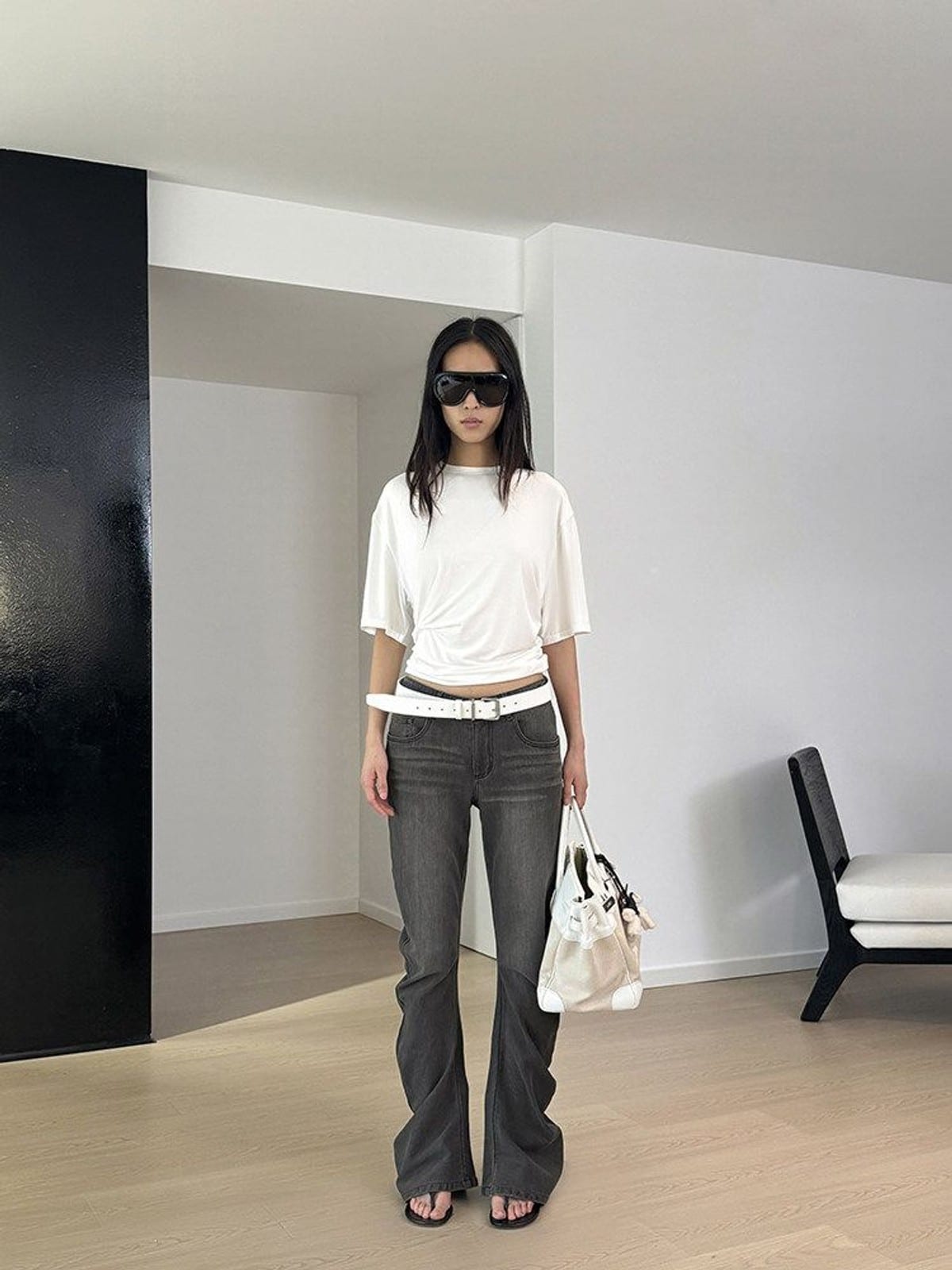 RARELY ALIKE 3D Cut Curved Flared Jeans in Gray - On Female Model