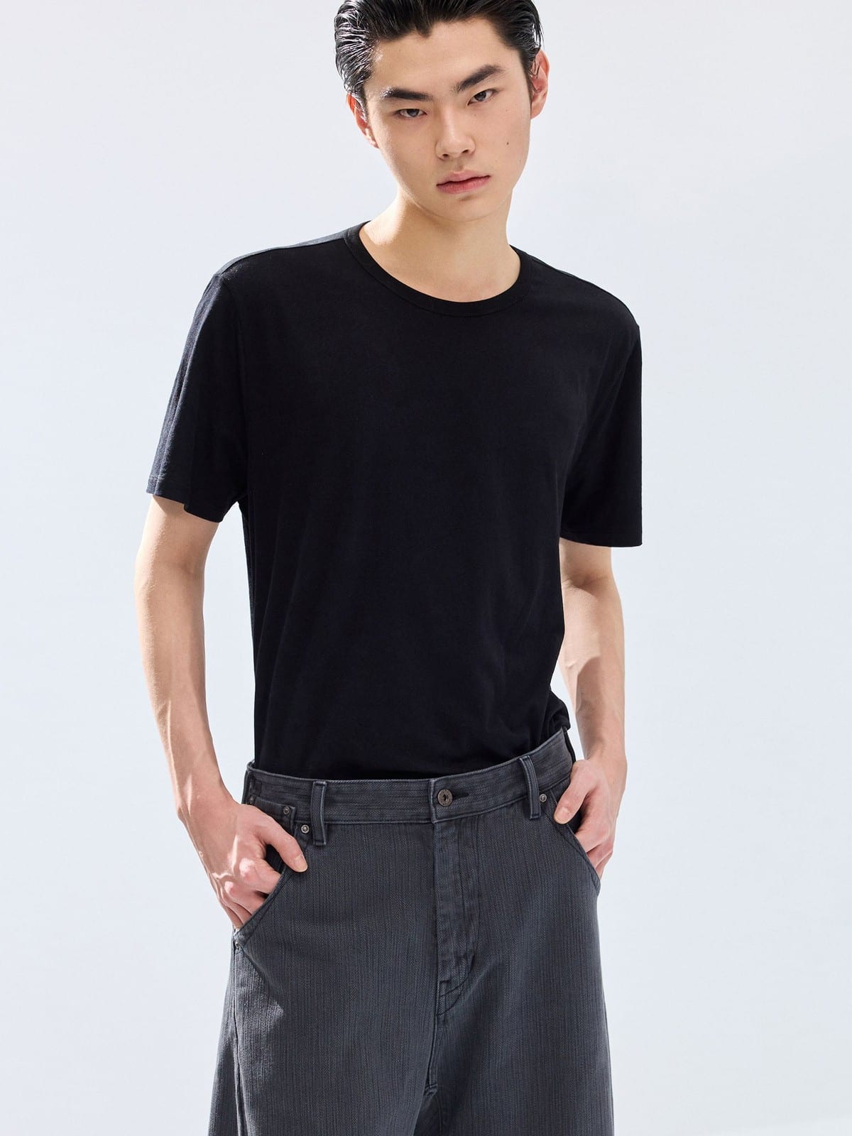 SIMPLE PROJECT Kapok Blend Crewneck T Shirt in Navy Blue - On Male Model