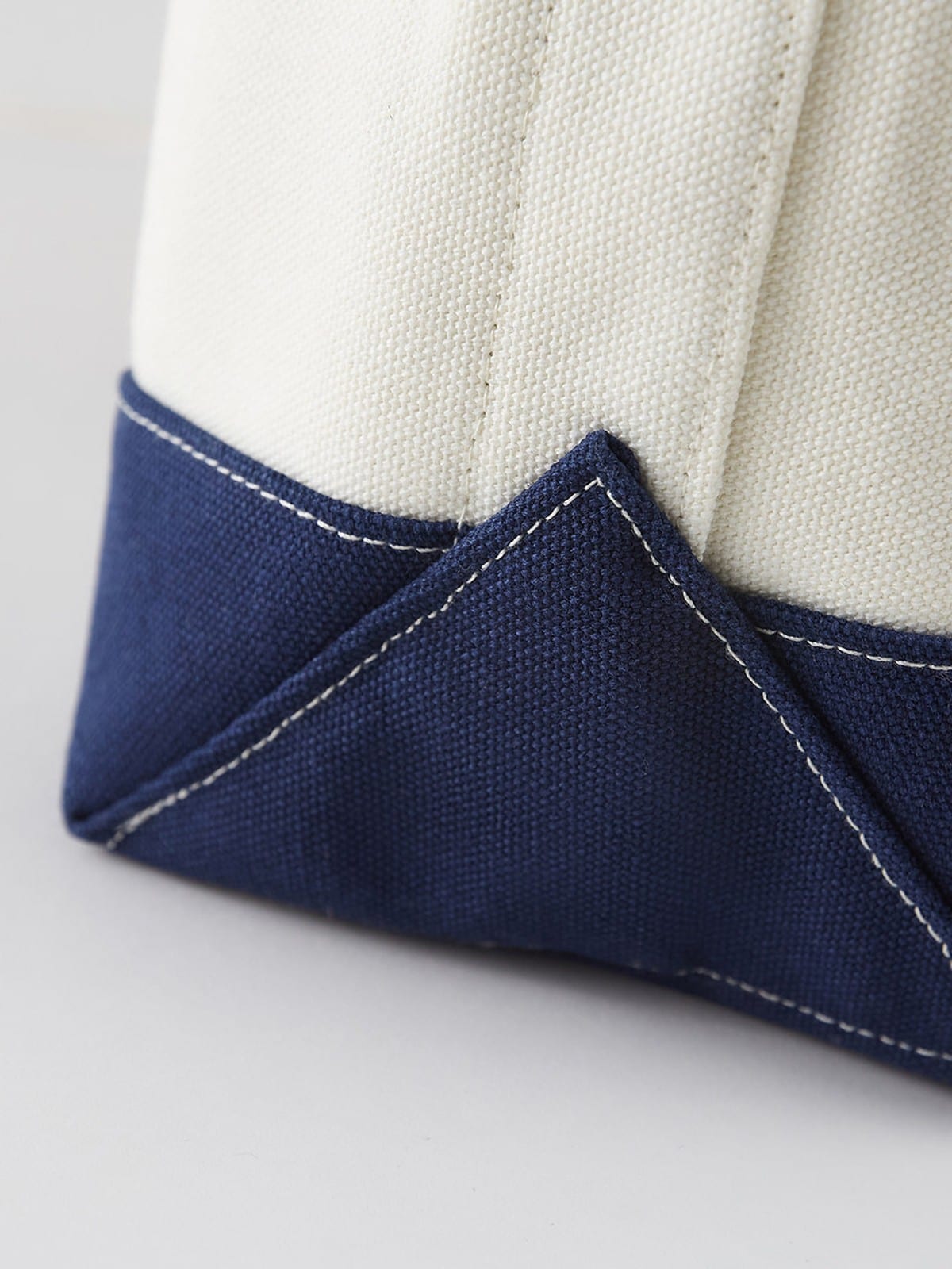 SweetChilling Mallard Embroidered Canvas Tote Bag in Navy - Detail