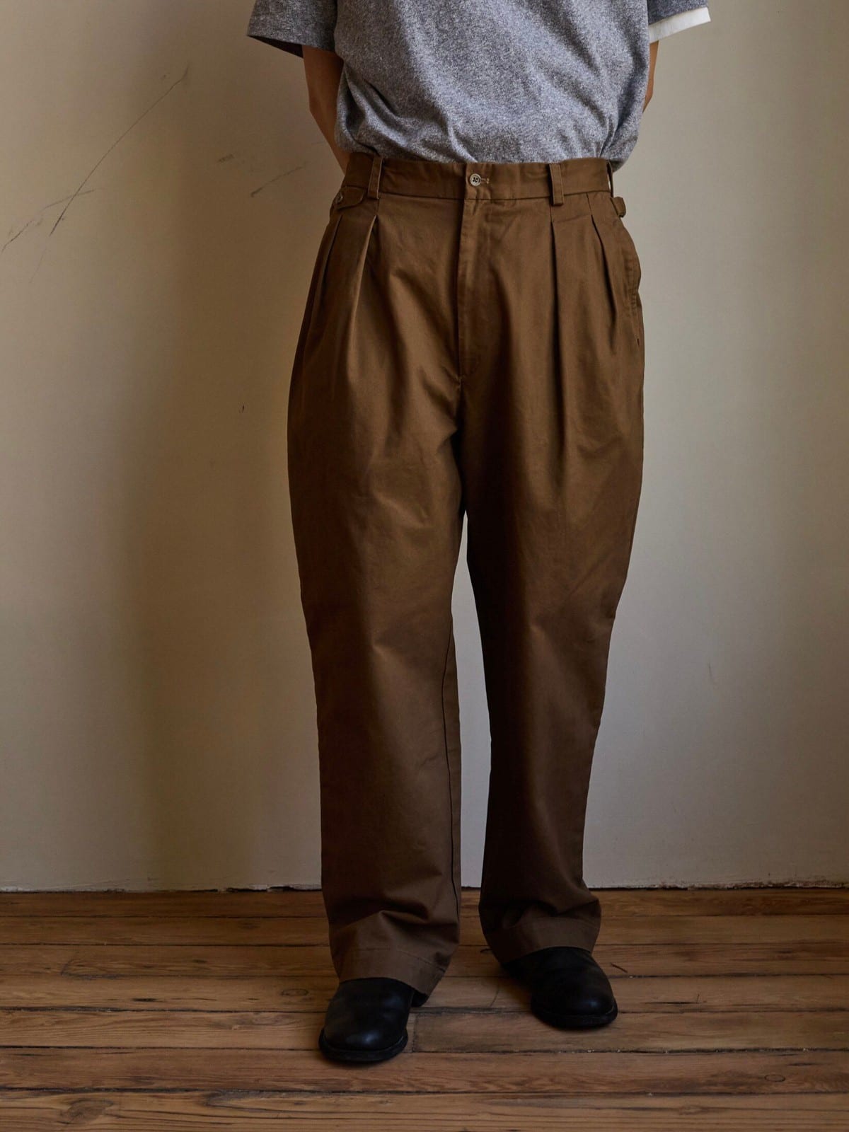 USAGE Pleated Cotton Twill Chinos in Beige - On Model