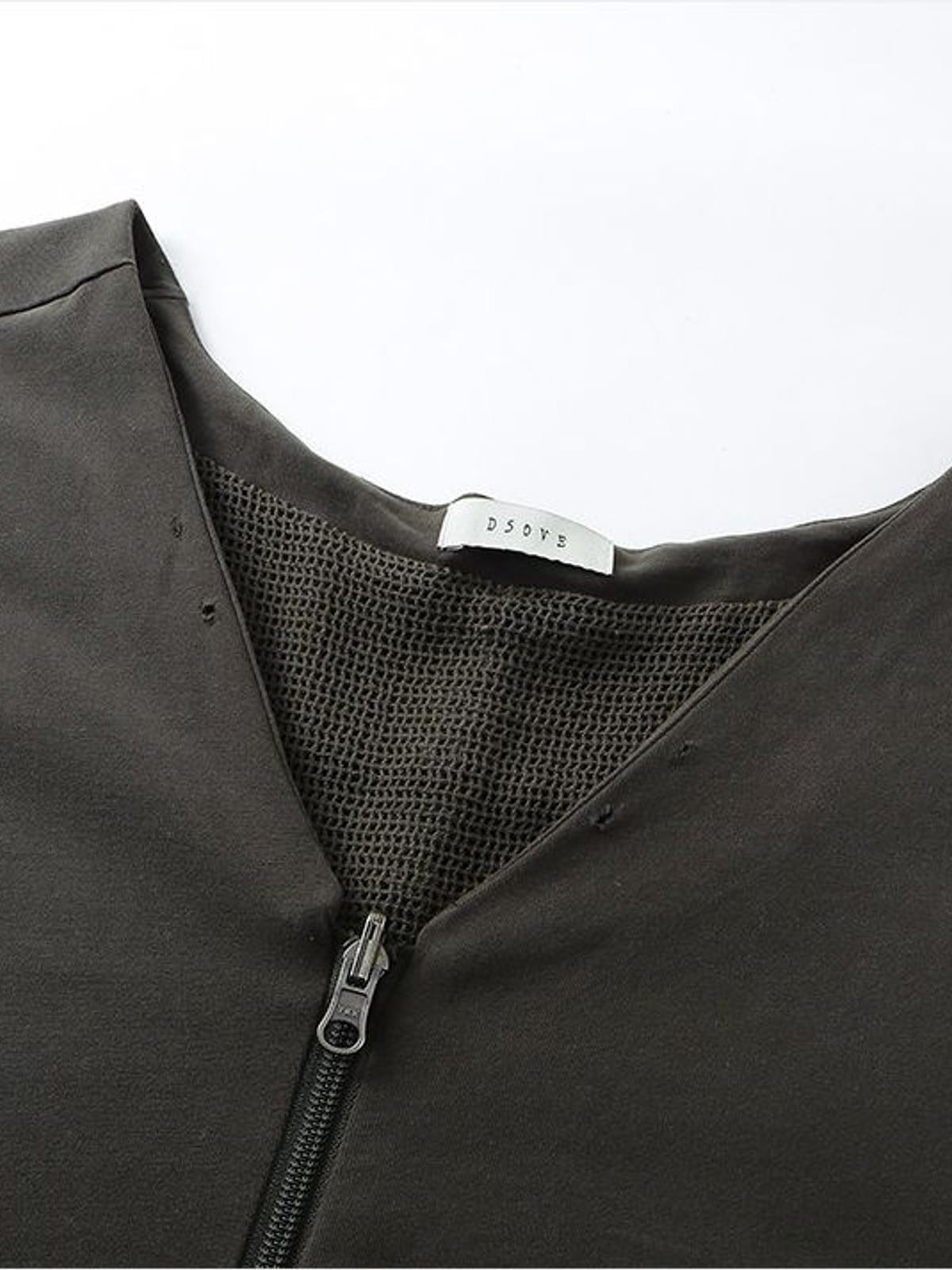 D5ove Reversible Mesh Paneled Distressed Cardigan in Army Green - Detail