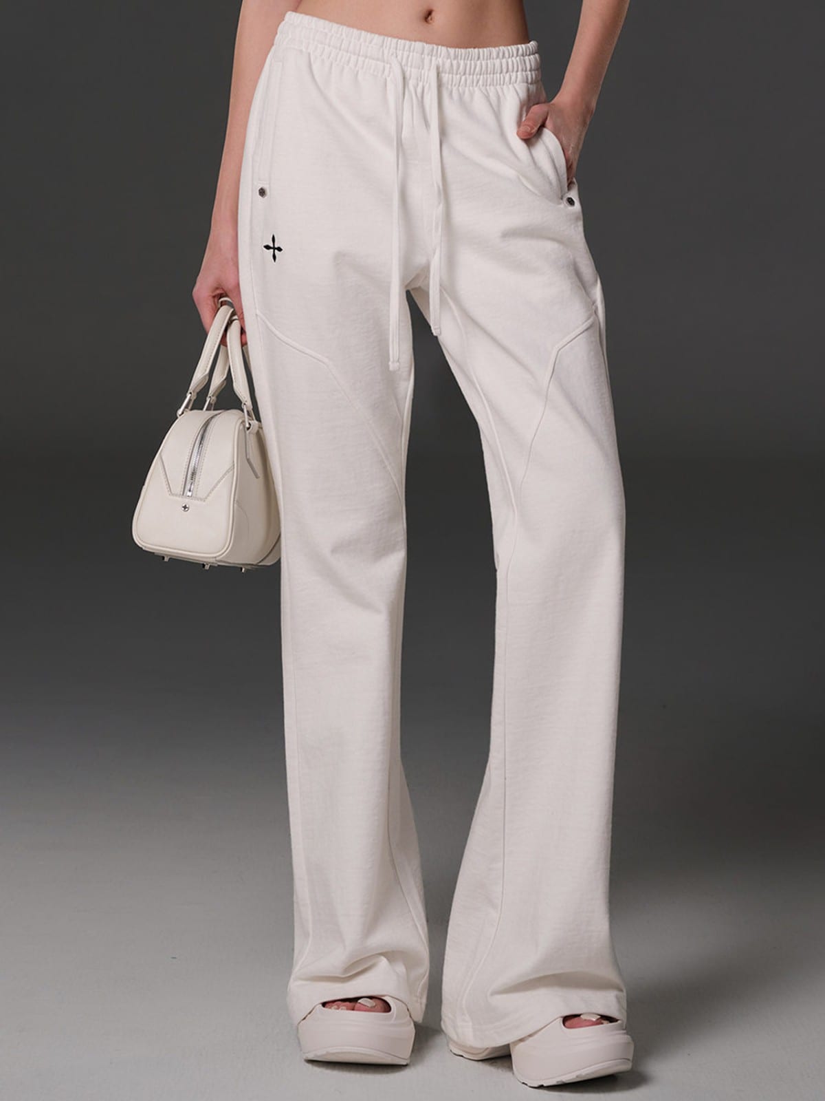 SMFK Cotton Blend Flared Sweatpants in White - On Female Model