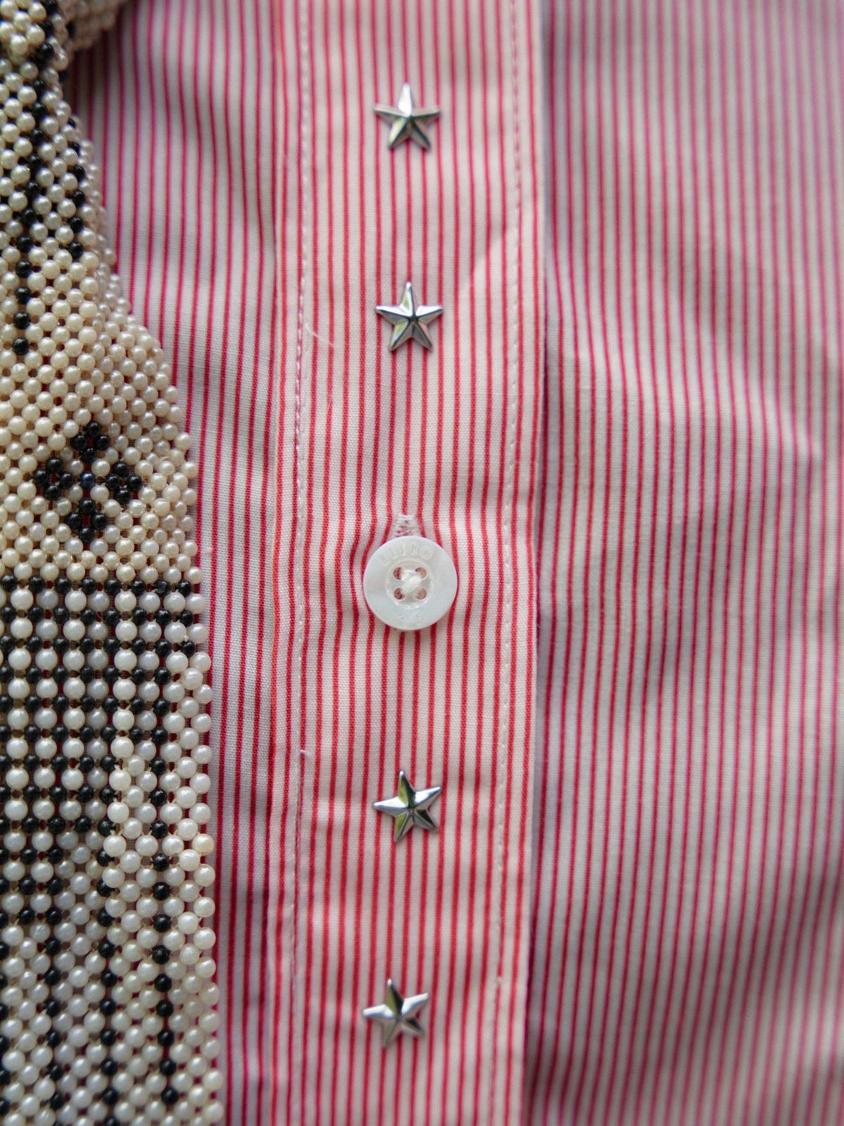 Retro 21 Star Studded Striped Cropped Shirt in Pink - Detail